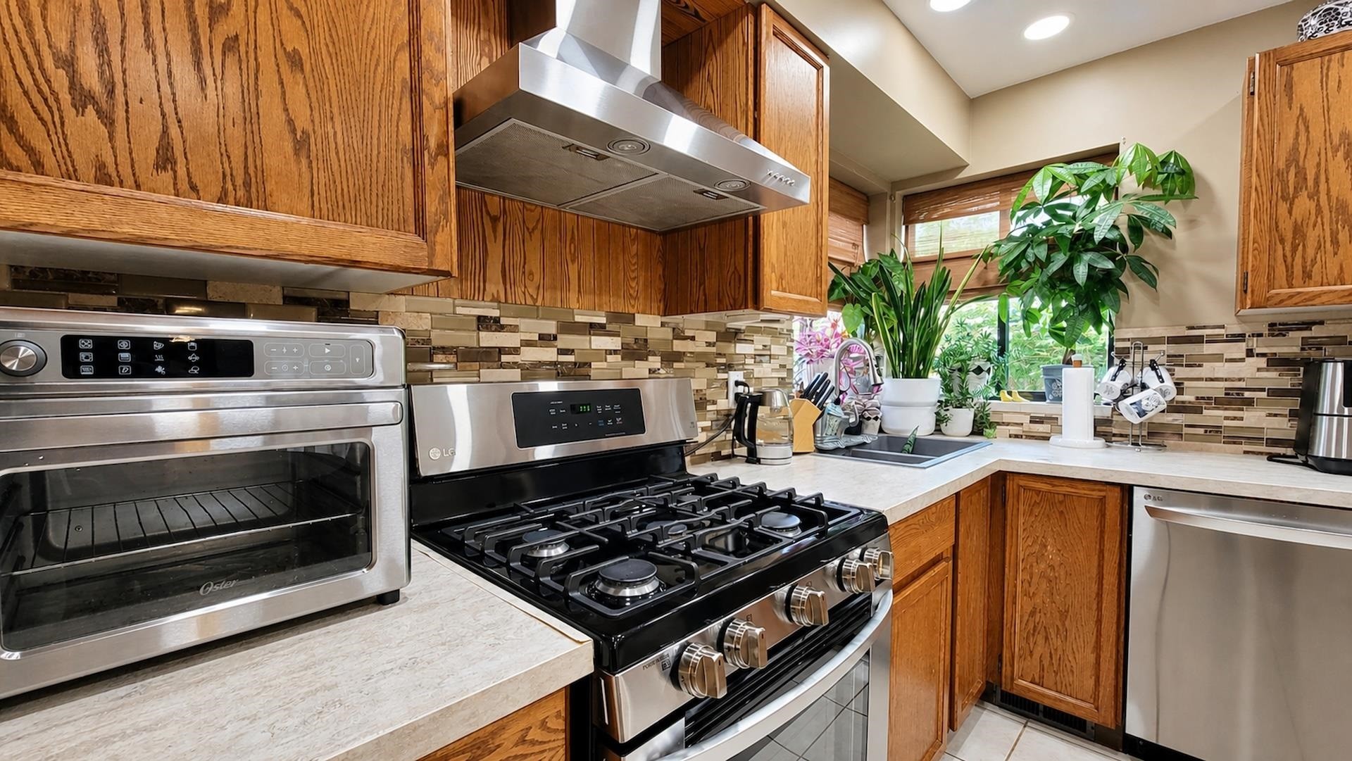 2961 Walton Avenue, Coquitlam, BC