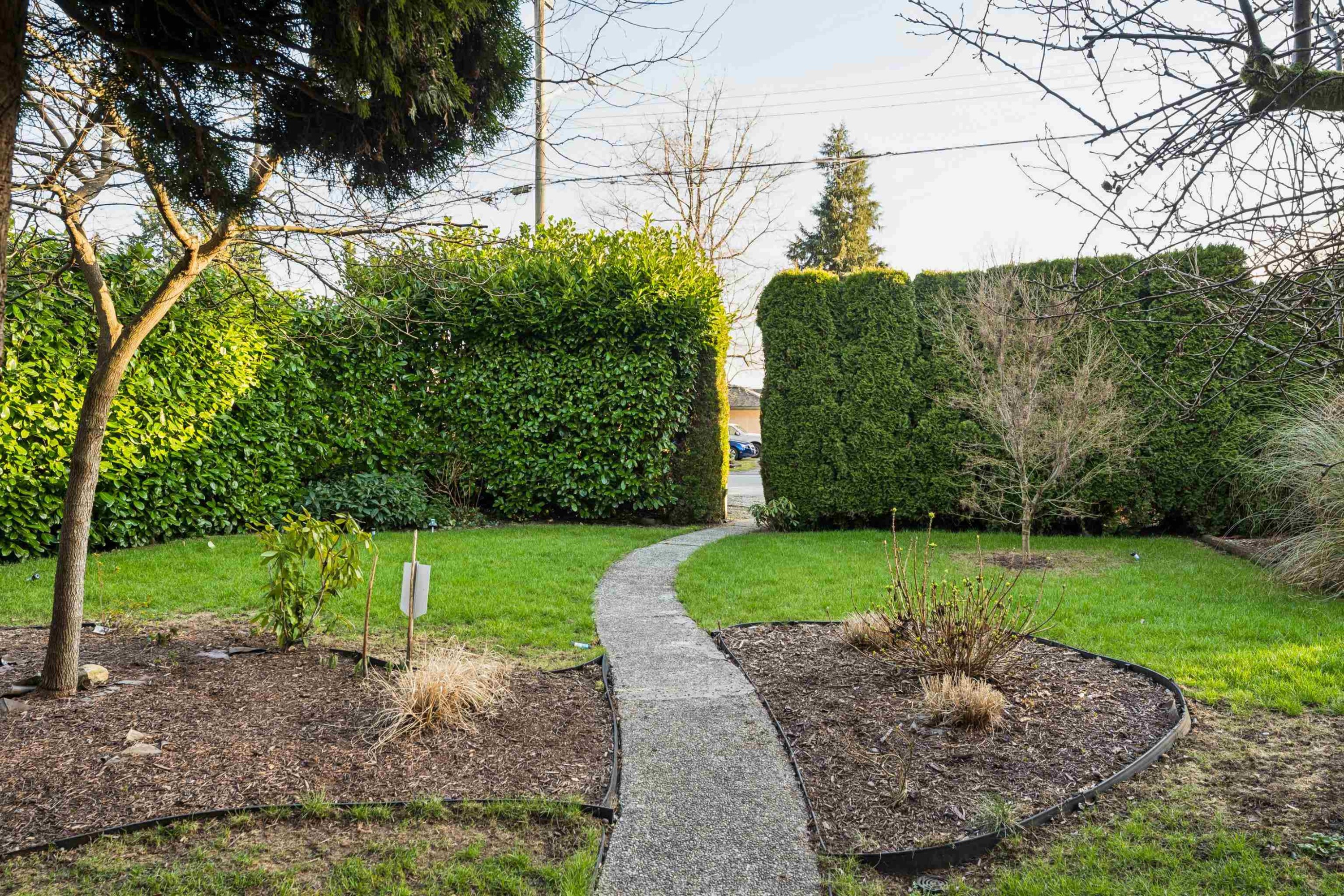 1564 Hope Road, North Vancouver, BC