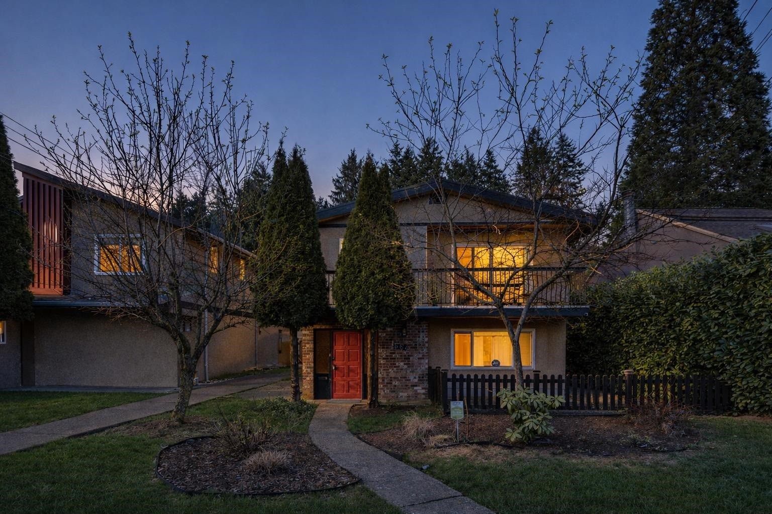 1564 Hope Road, North Vancouver, BC