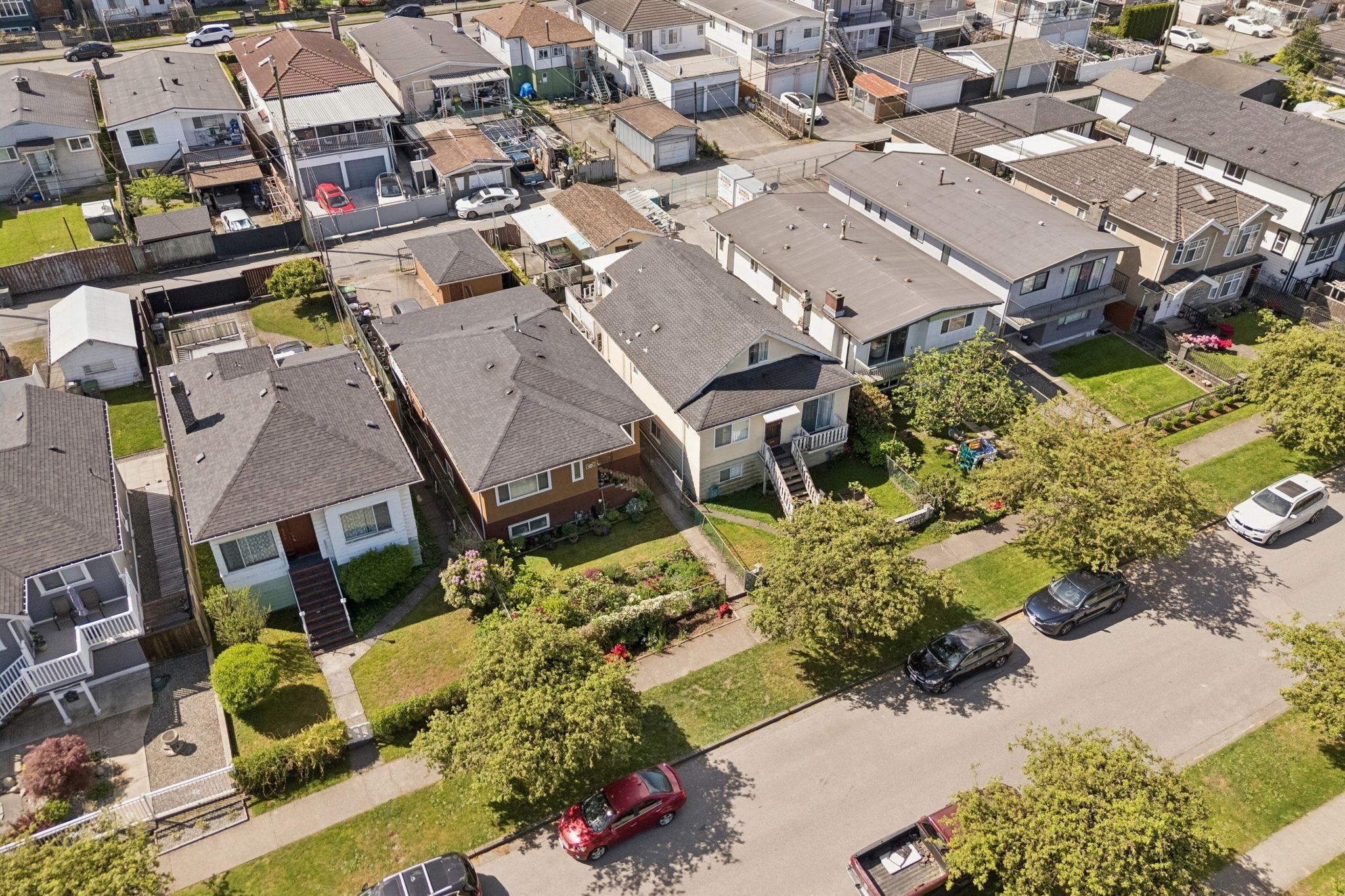 2248 Mannering Avenue, Vancouver, BC