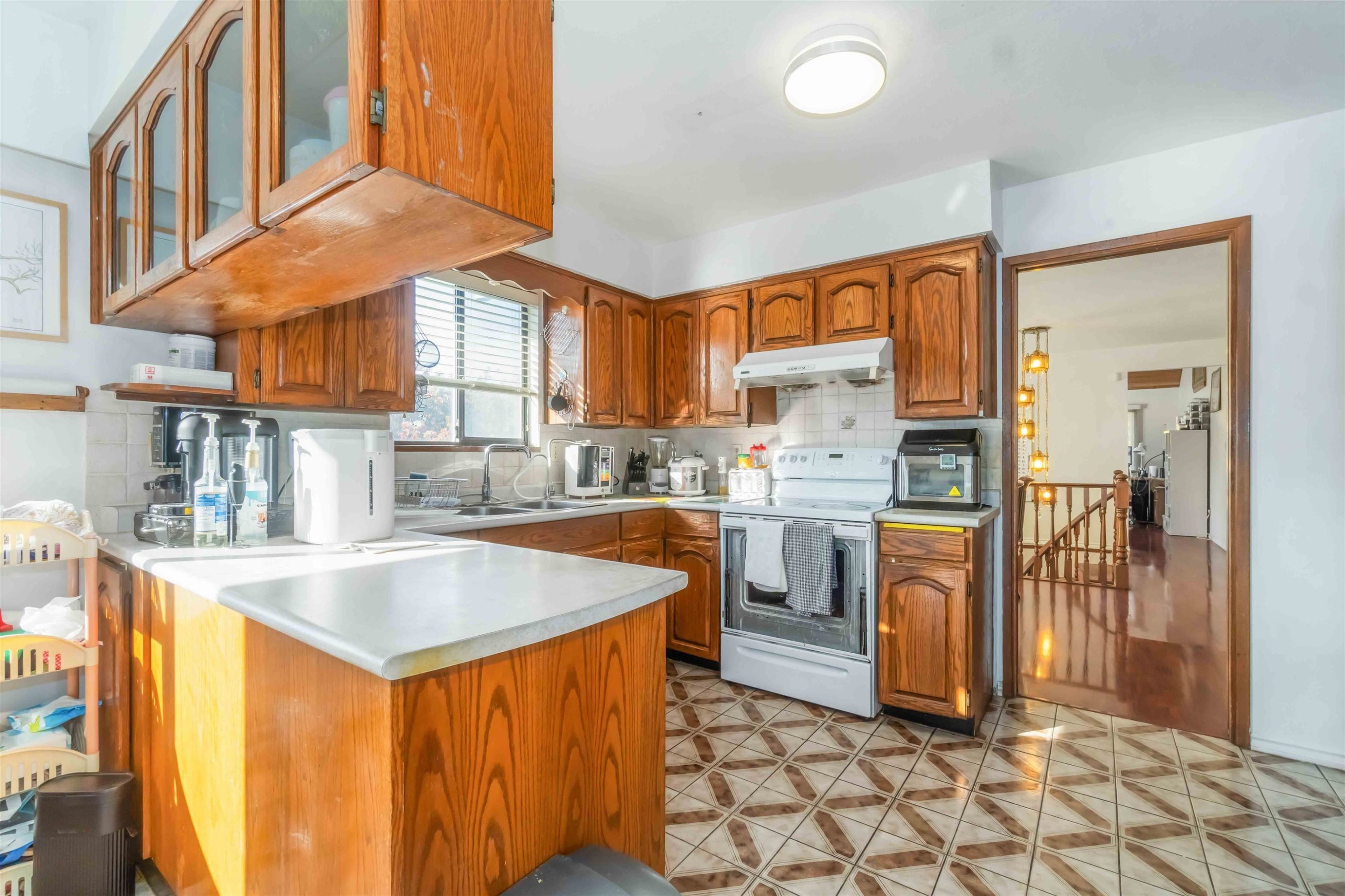 5820 Earles Street, Vancouver, BC