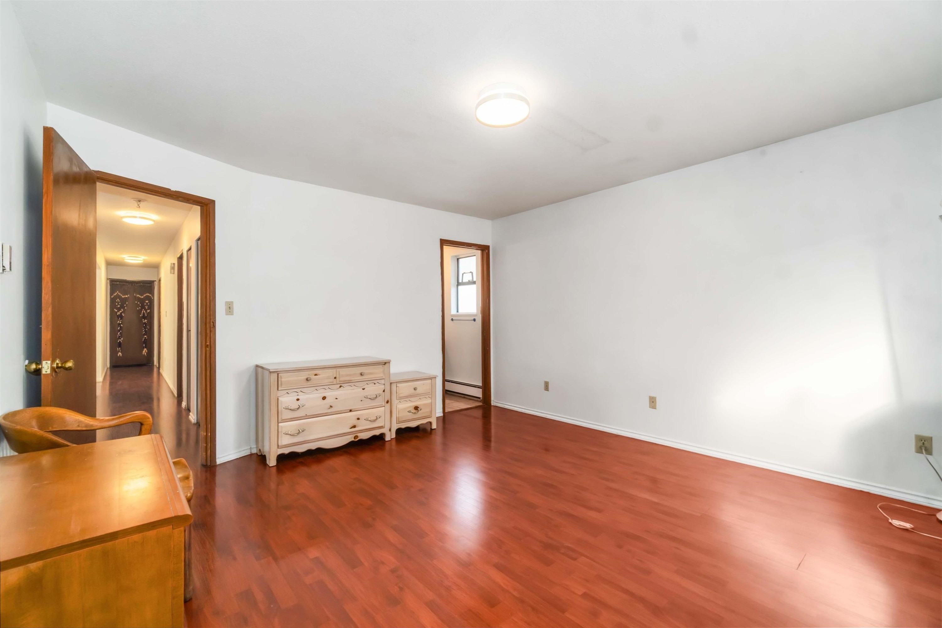 5820 Earles Street, Vancouver, BC