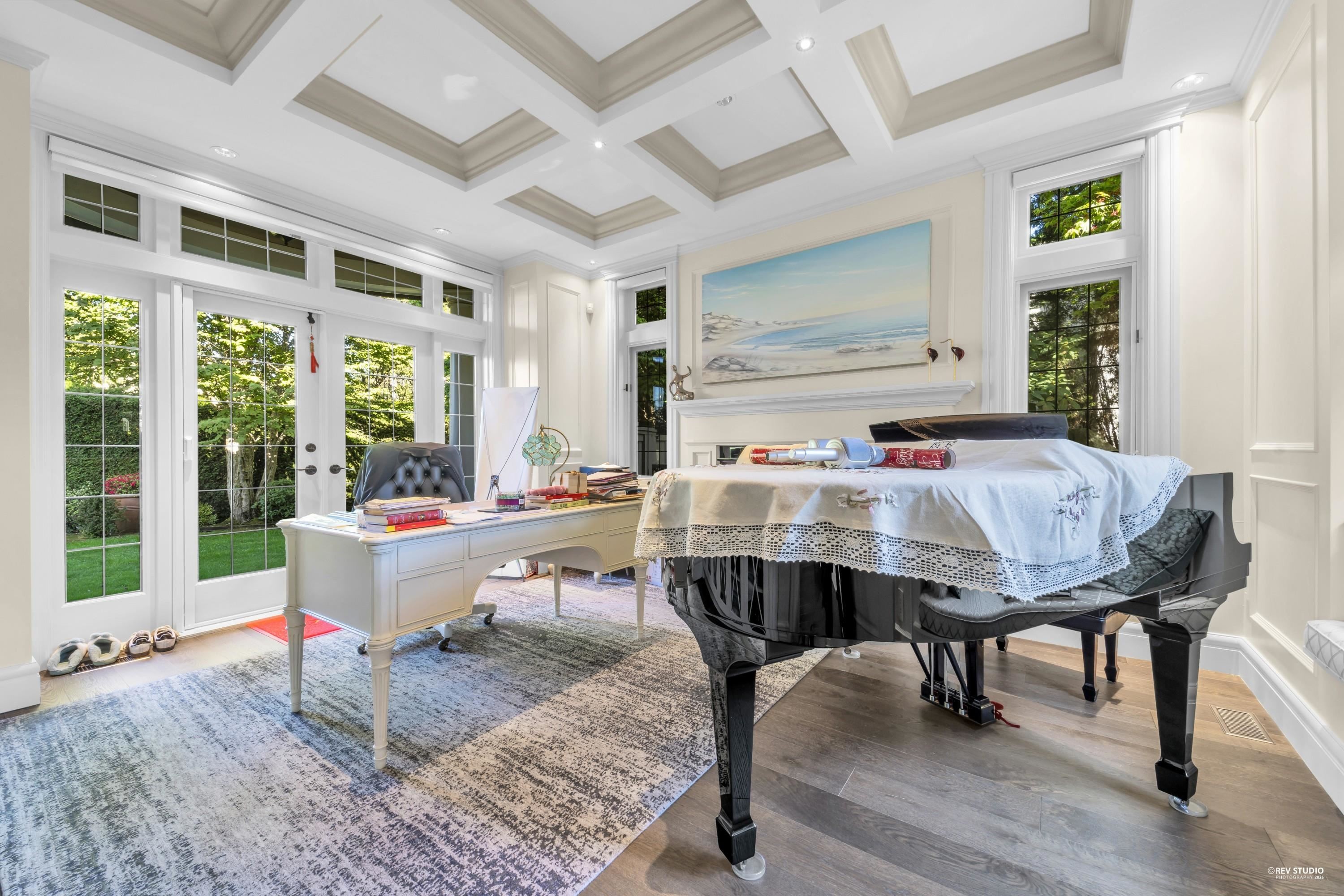 5730 College Highroad, Vancouver, BC