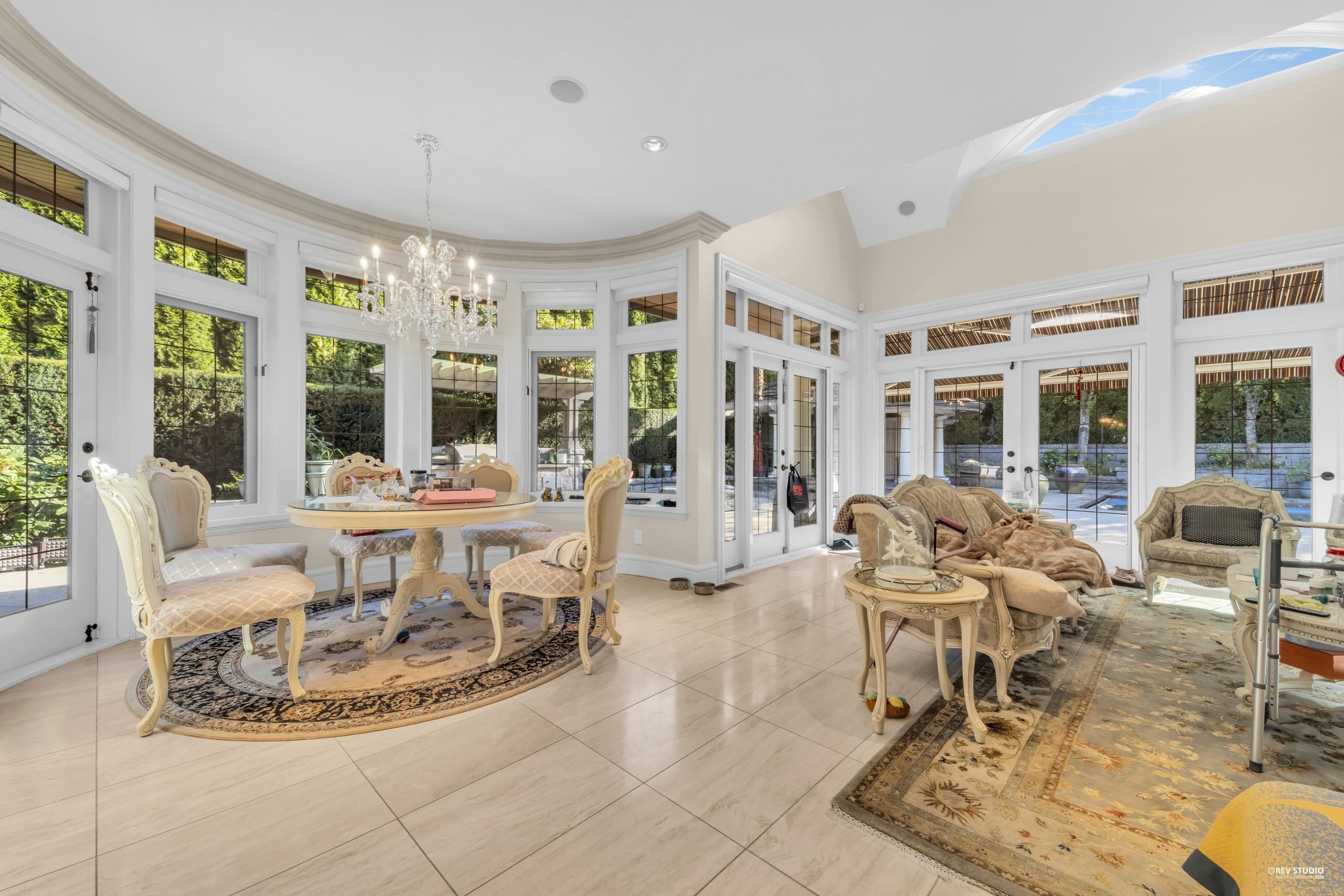 5730 College Highroad, Vancouver, BC