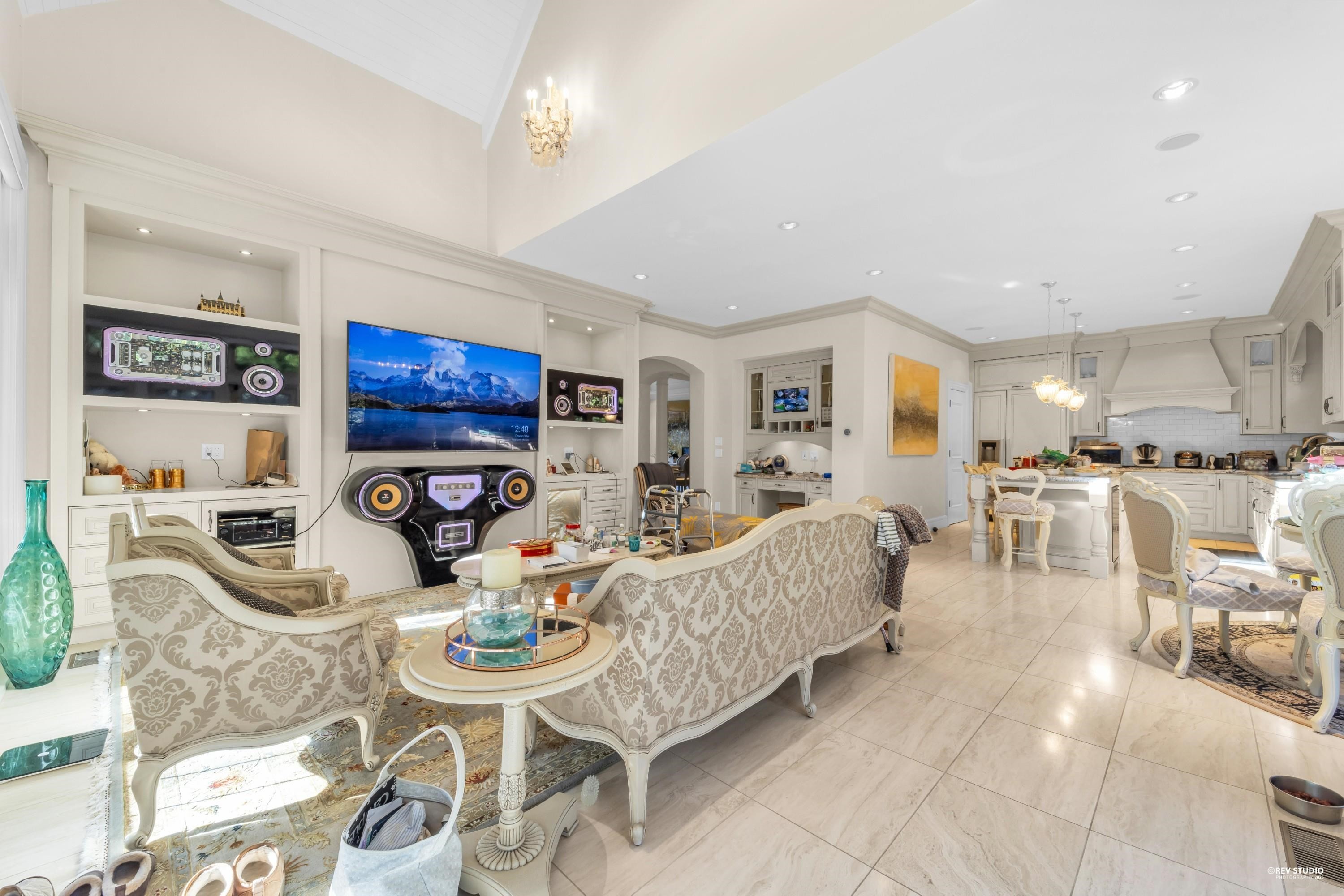5730 College Highroad, Vancouver, BC