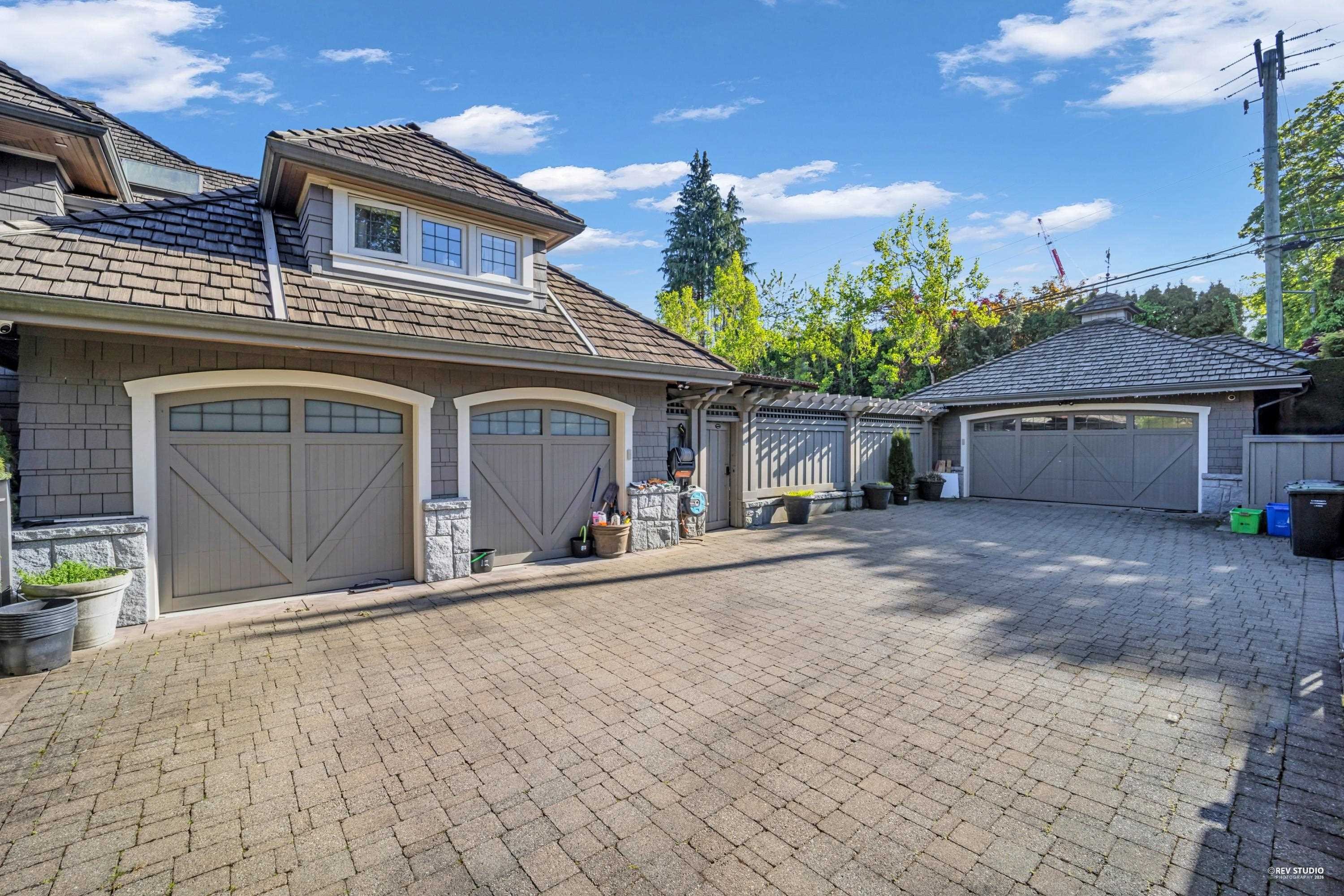 5730 College Highroad, Vancouver, BC