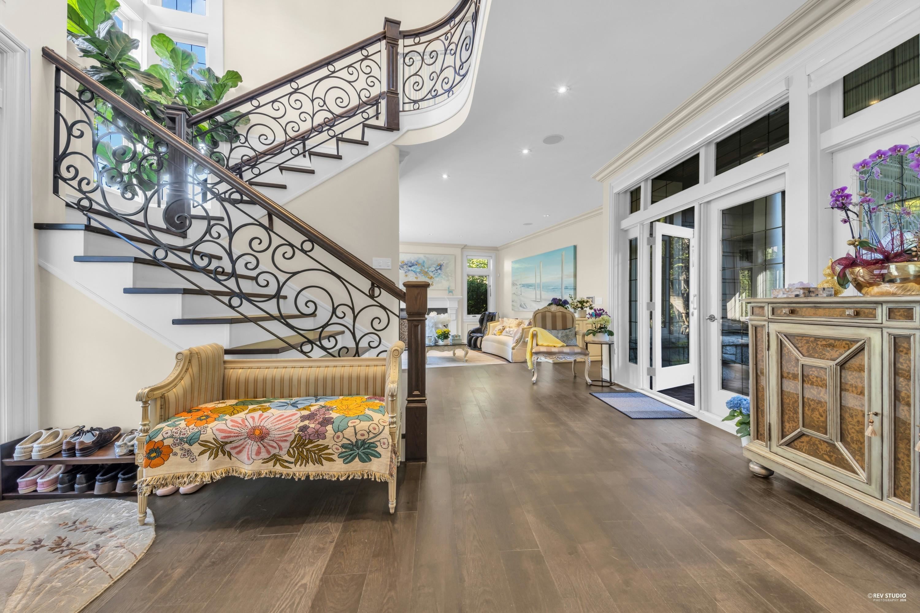 5730 College Highroad, Vancouver, BC