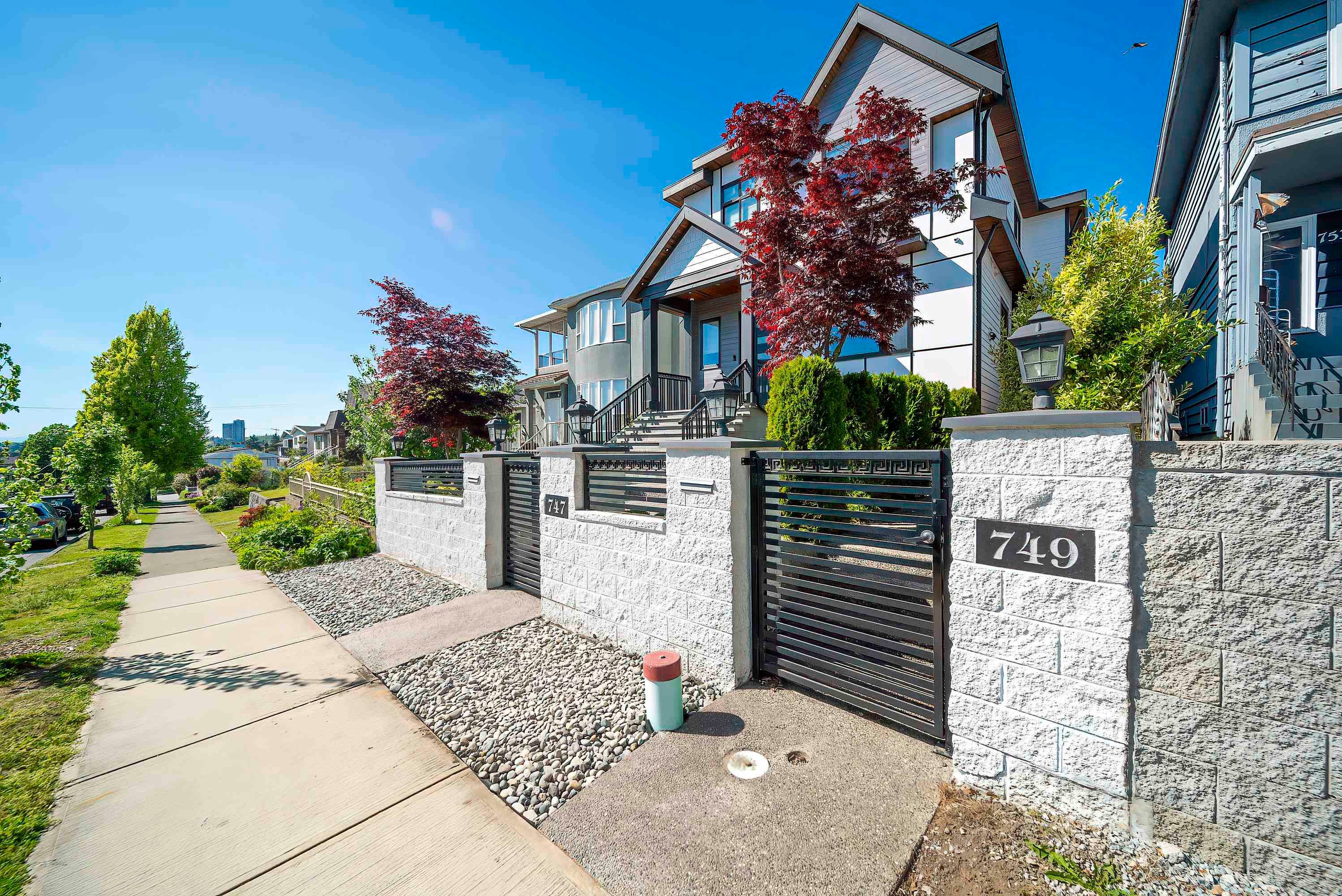 749 60Th Avenue E, Vancouver, BC