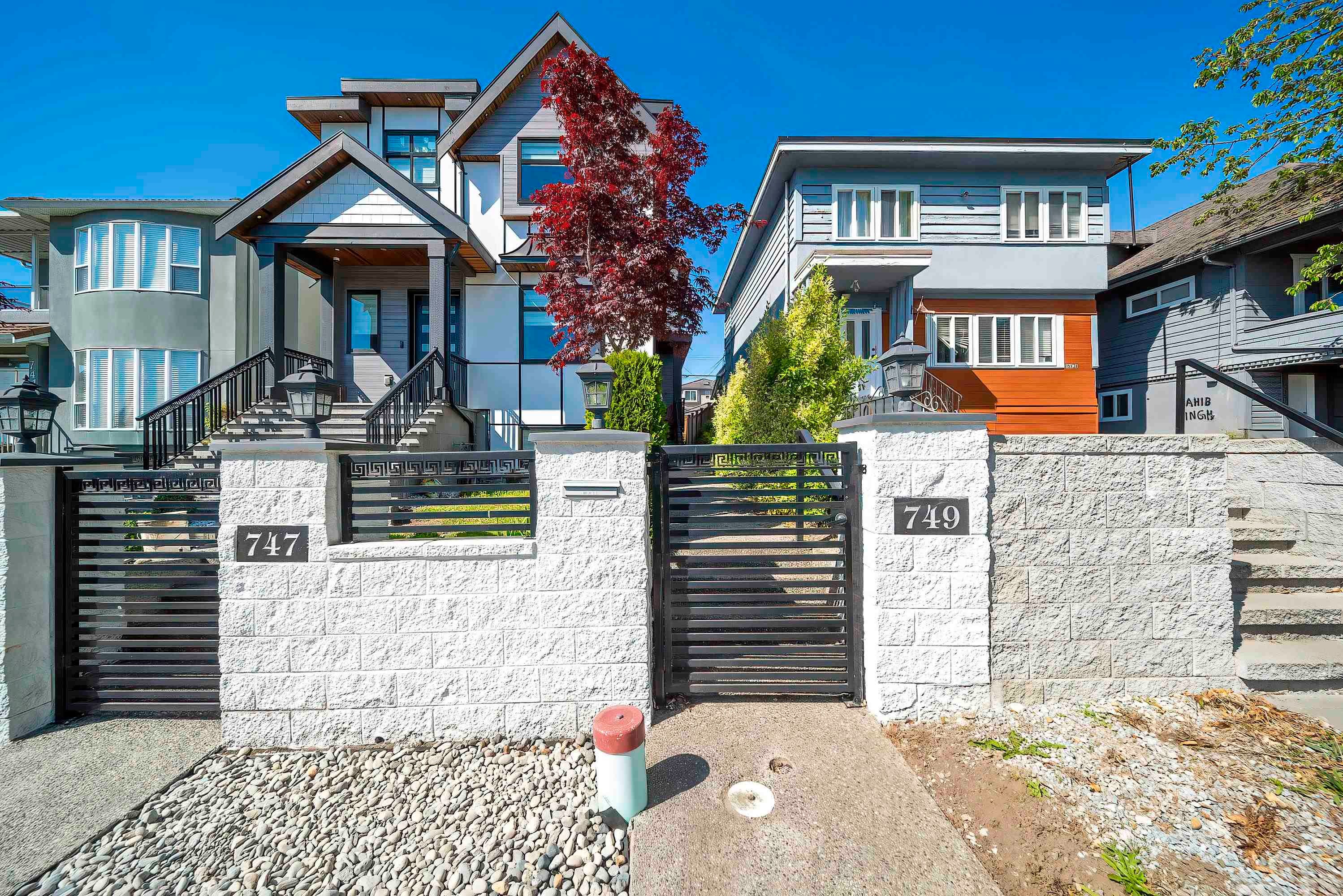 749 60Th Avenue E, Vancouver, BC
