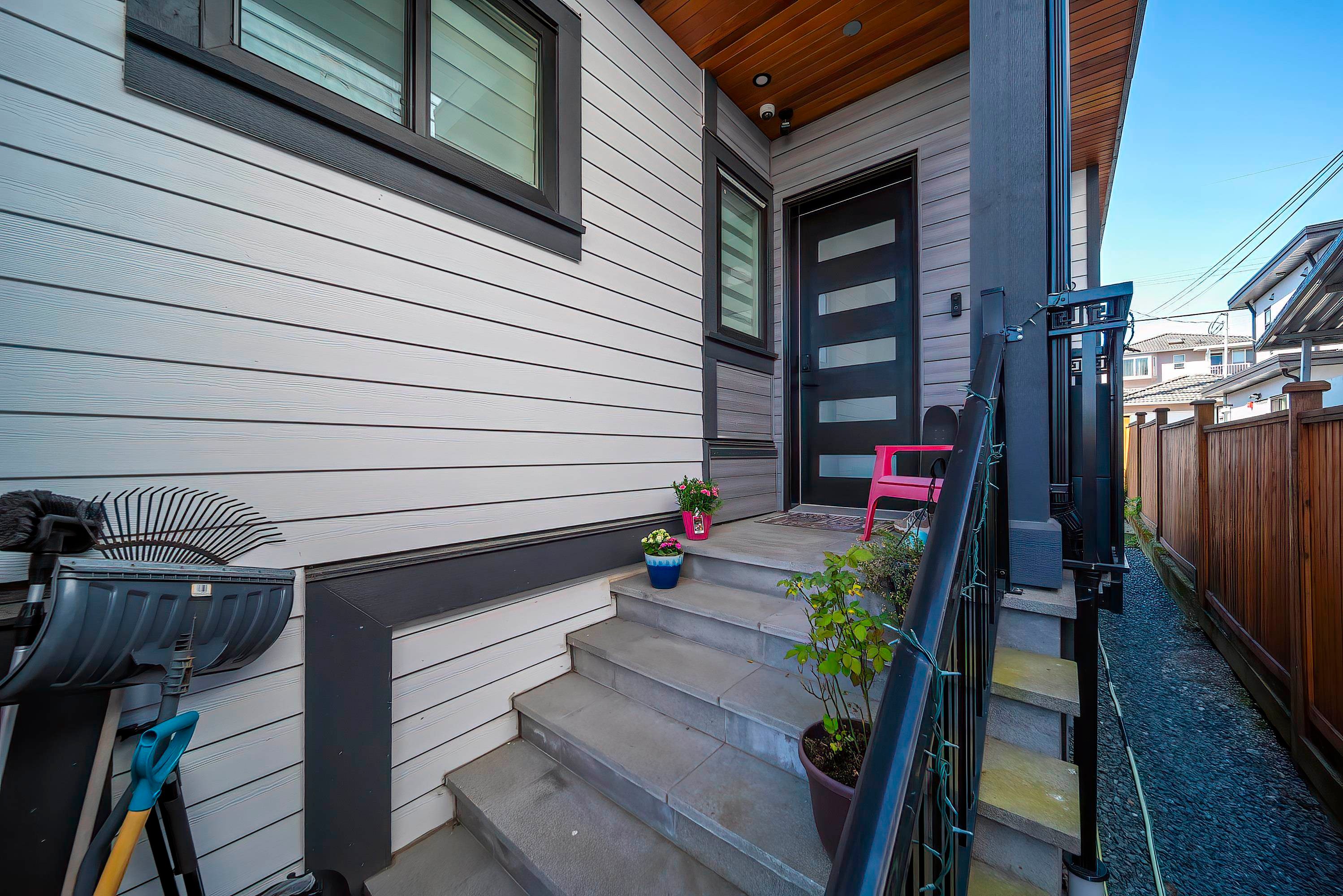 749 60Th Avenue E, Vancouver, BC