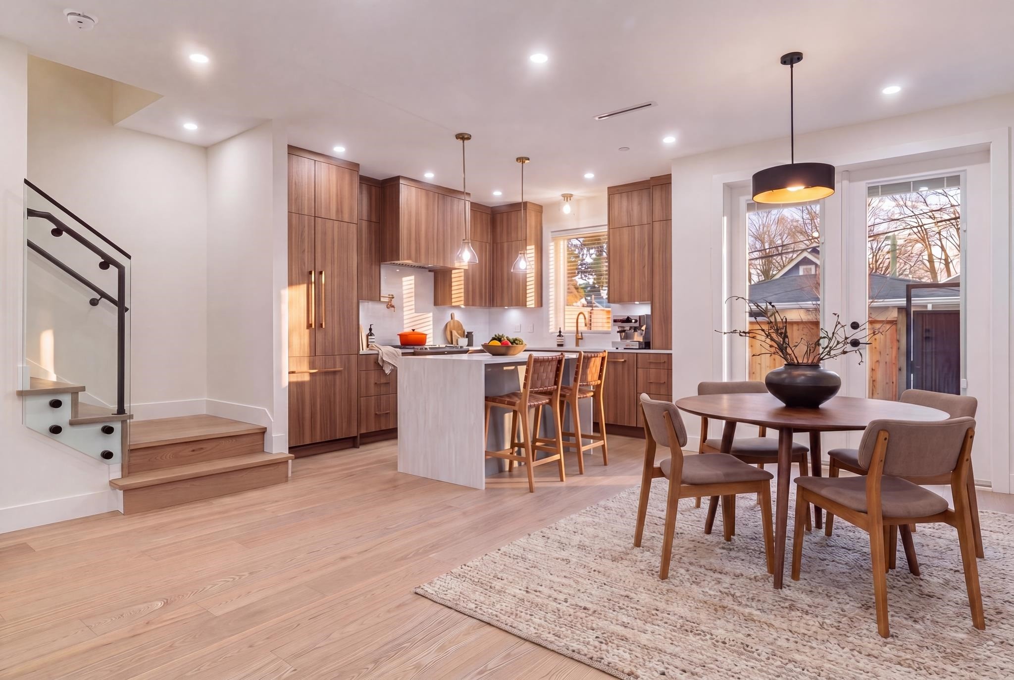 2055 4Th Avenue E, Vancouver, BC