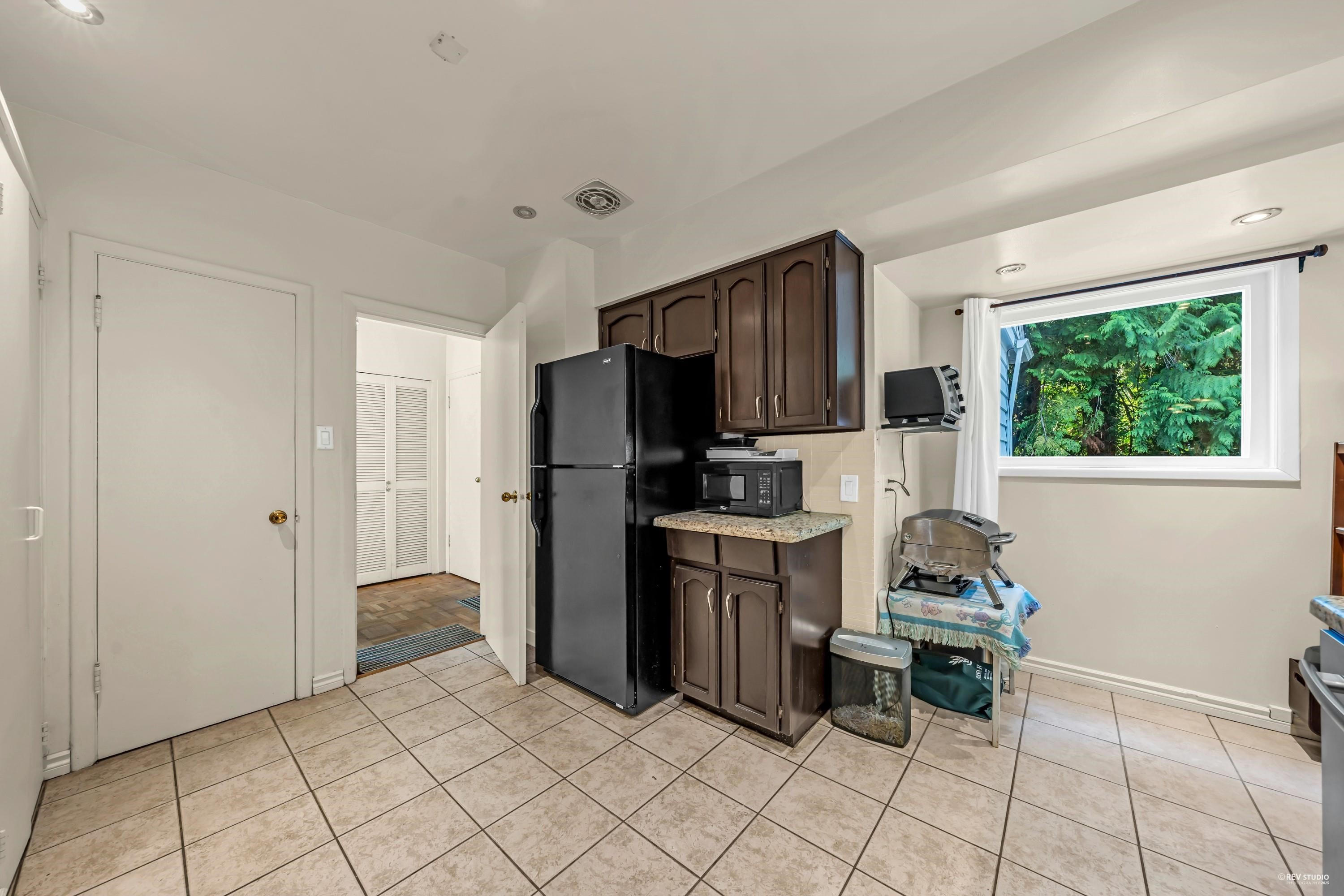 410 Hadden Drive, West Vancouver, BC