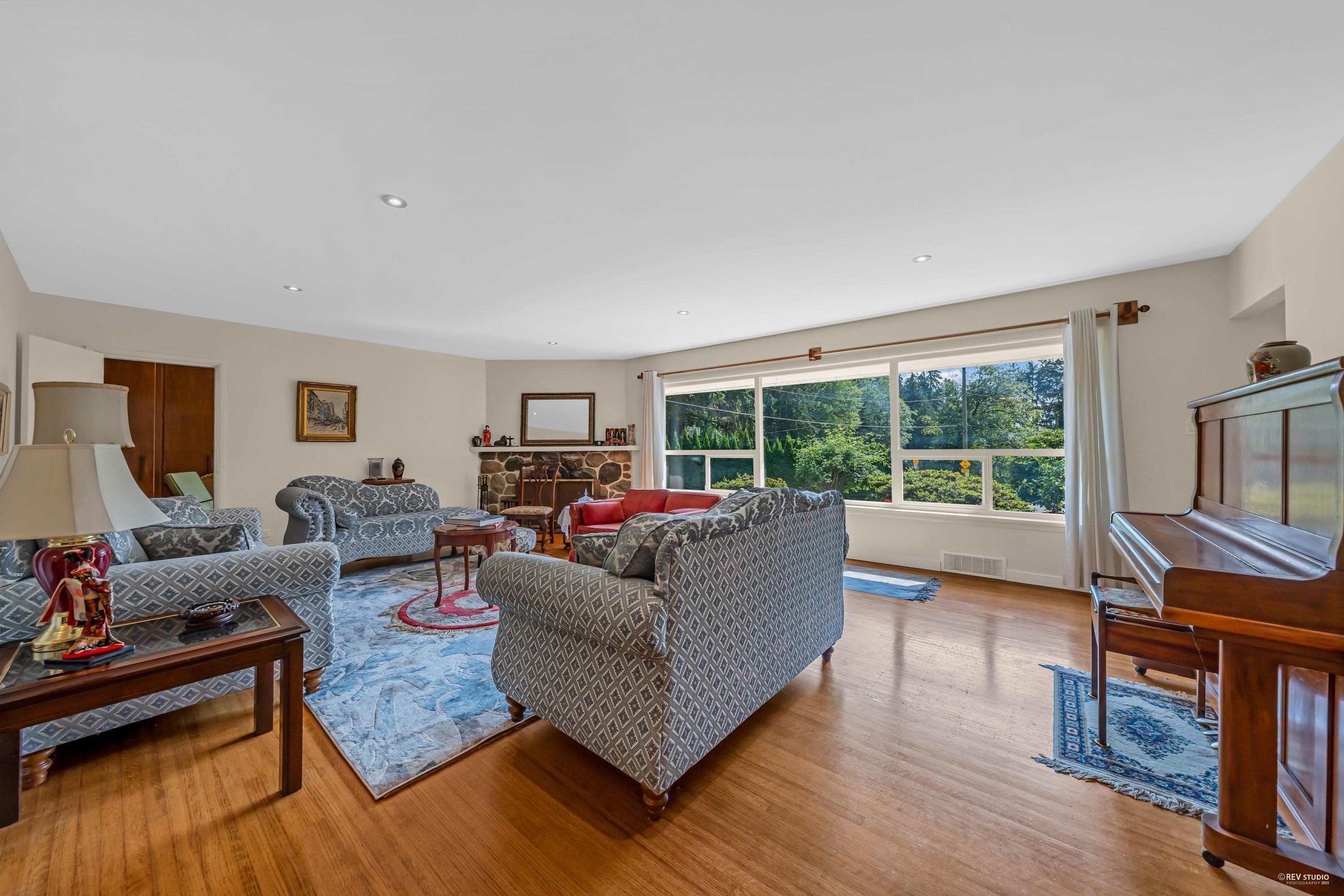 410 Hadden Drive, West Vancouver, BC