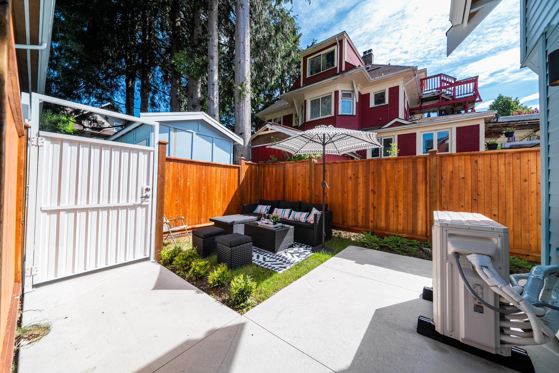 1926 William Street, Vancouver, BC