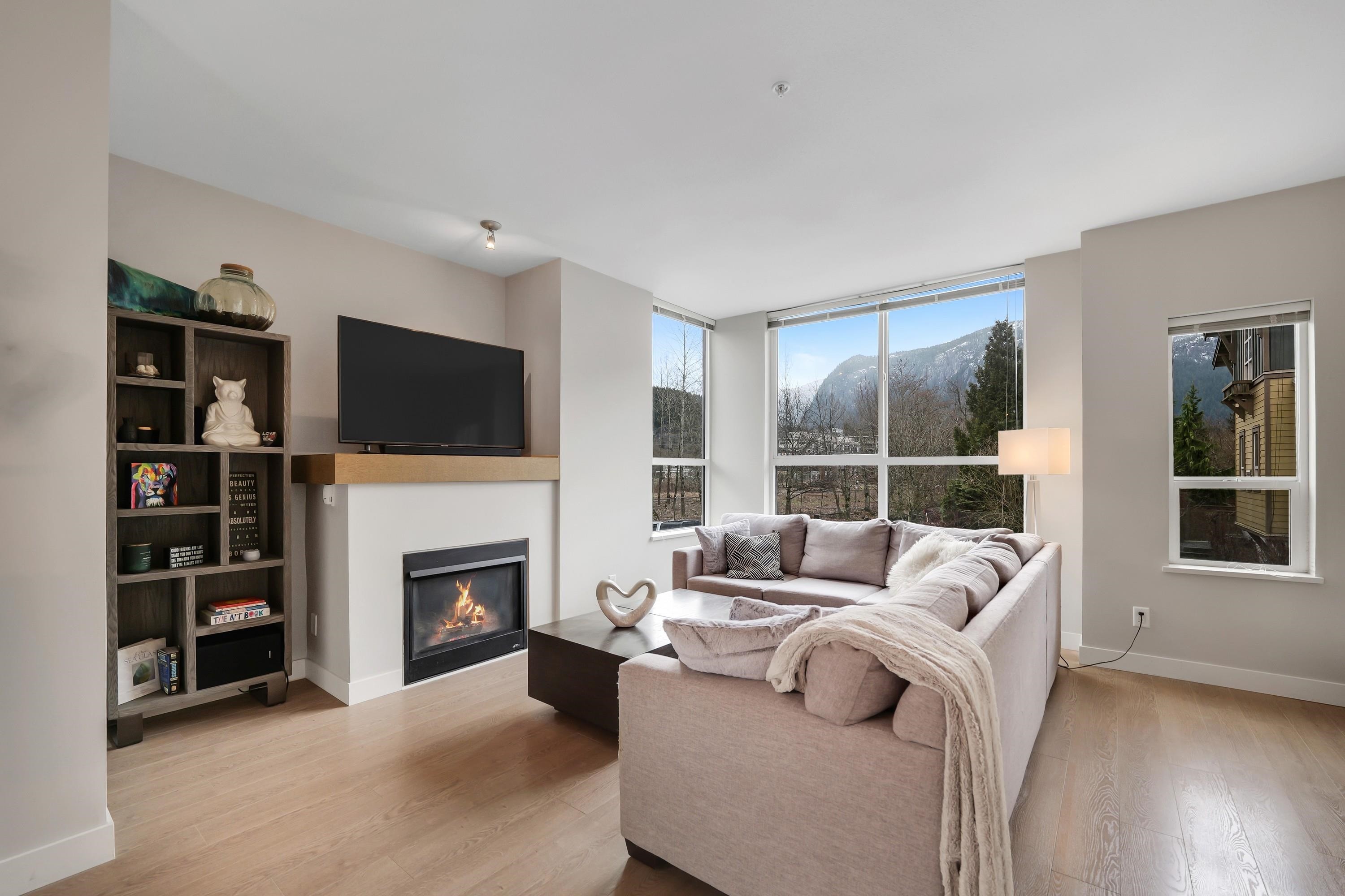 38375 Eaglewind Boulevard, Squamish, BC