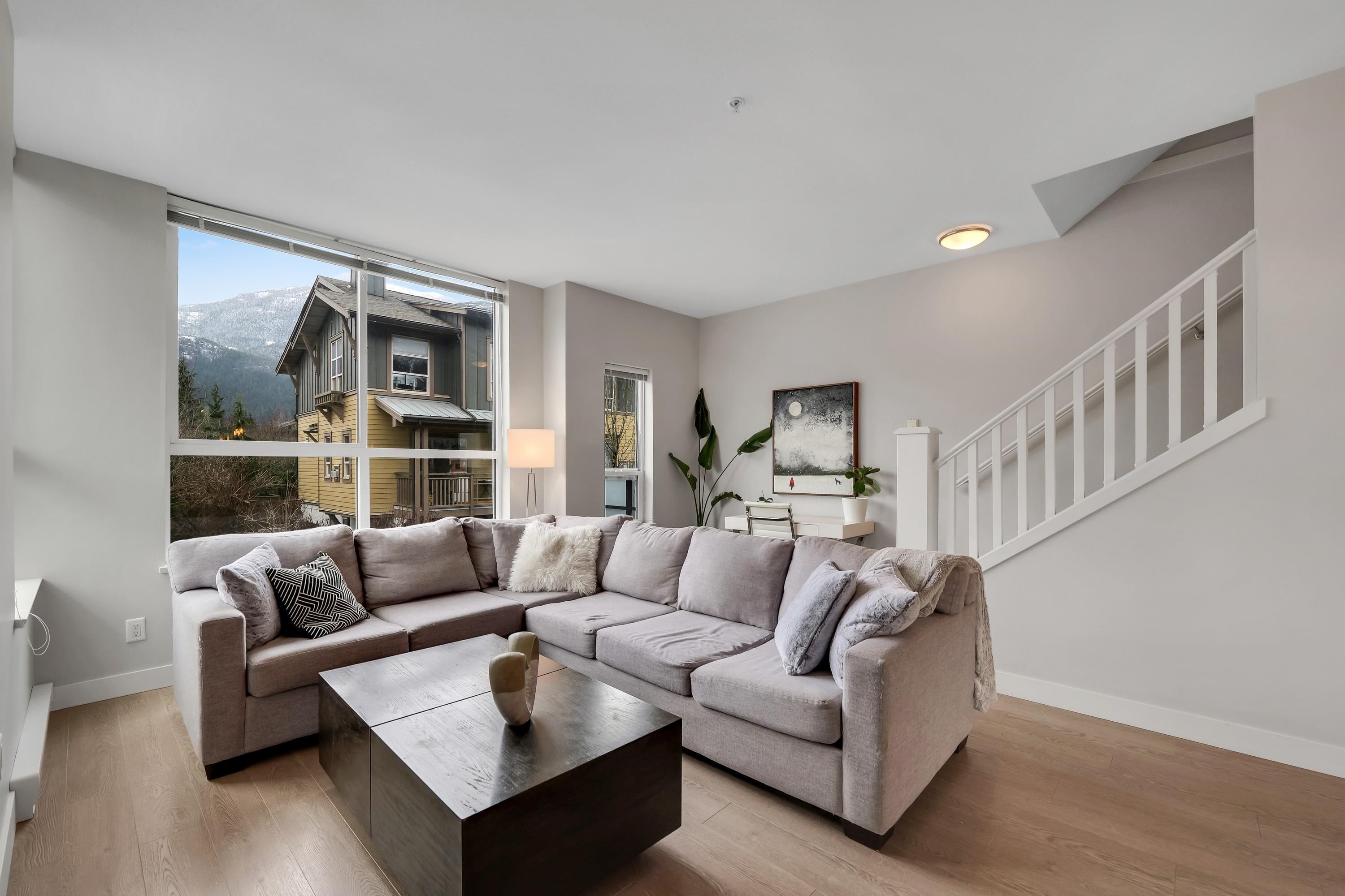 38375 Eaglewind Boulevard, Squamish, BC