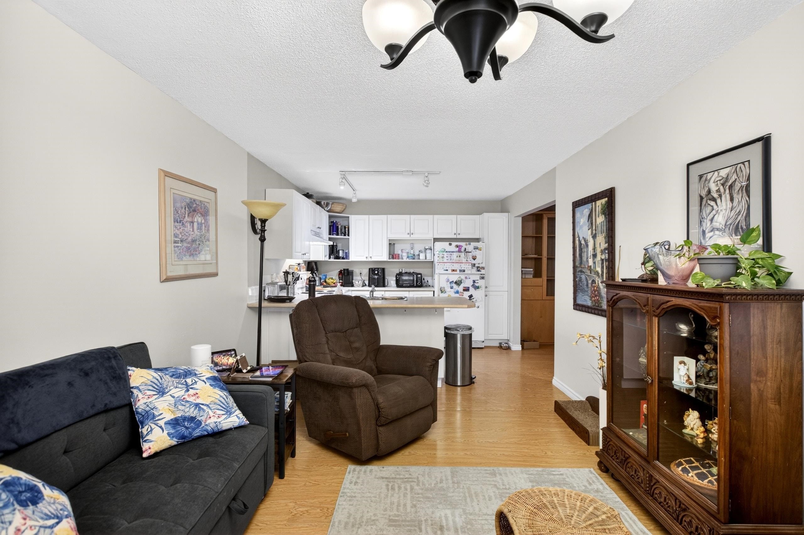 1941 Langan Avenue, Port Coquitlam, BC