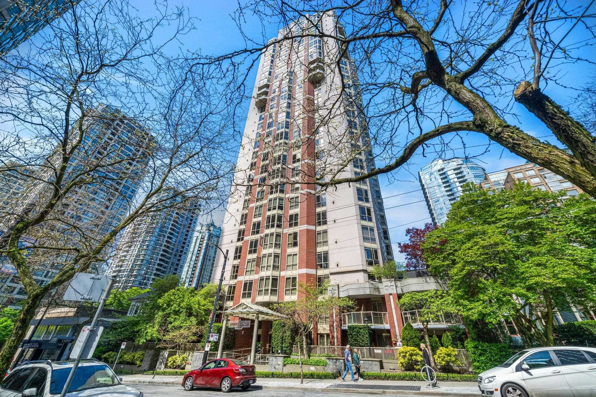 1705-867 Hamilton Street, Vancouver, BC