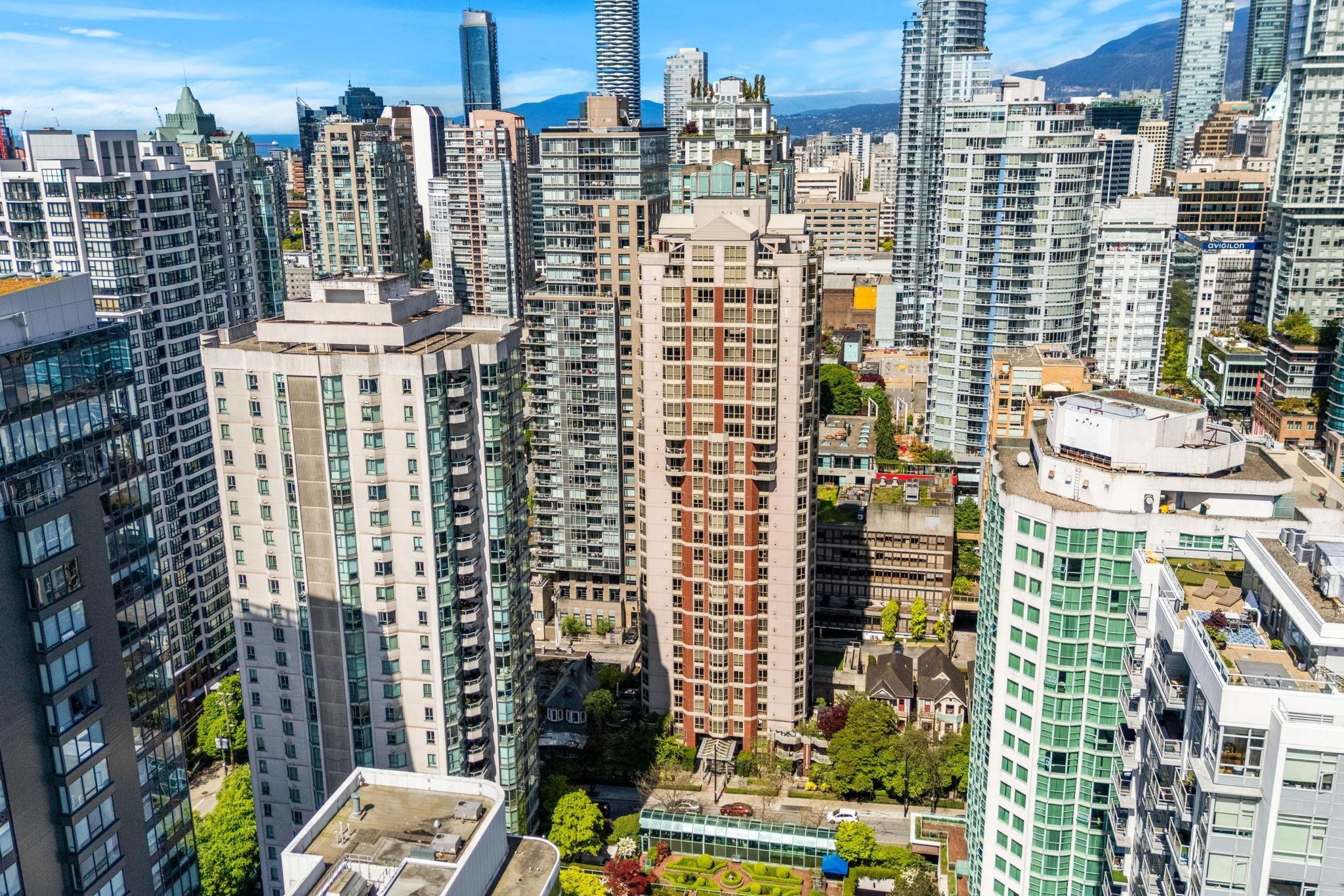 1705-867 Hamilton Street, Vancouver, BC