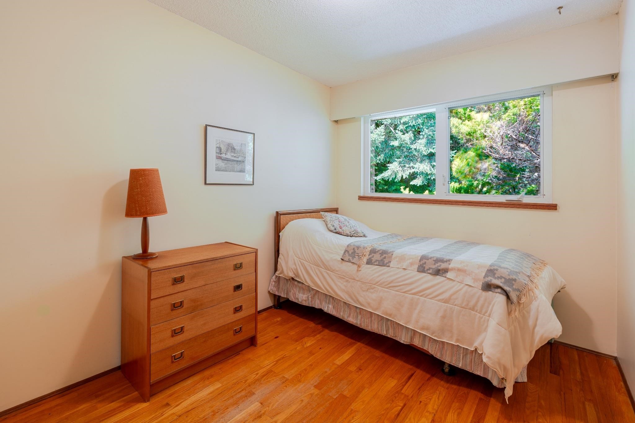 5756 Cranley Drive, West Vancouver, BC