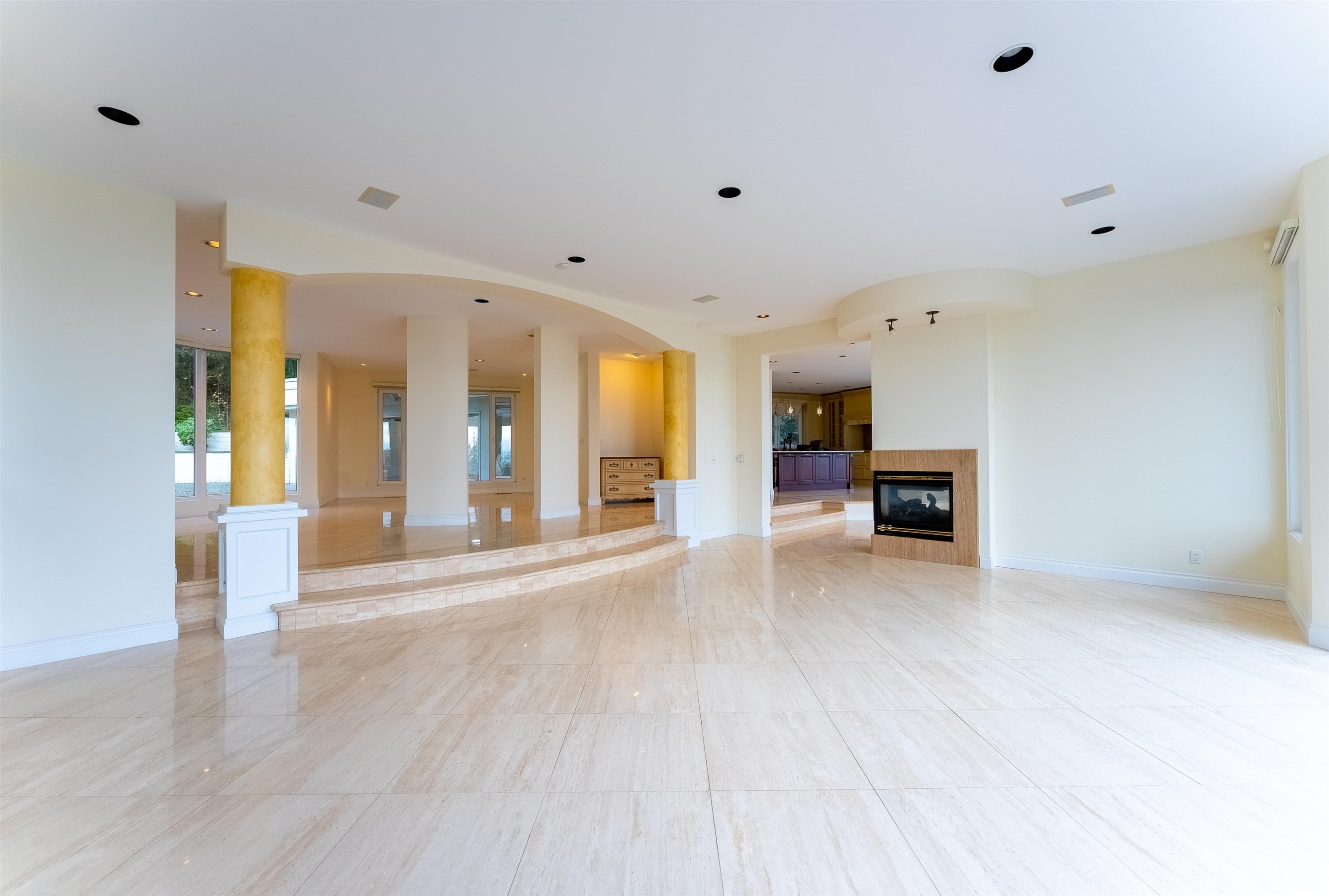 1409 Chartwell Drive, West Vancouver, BC