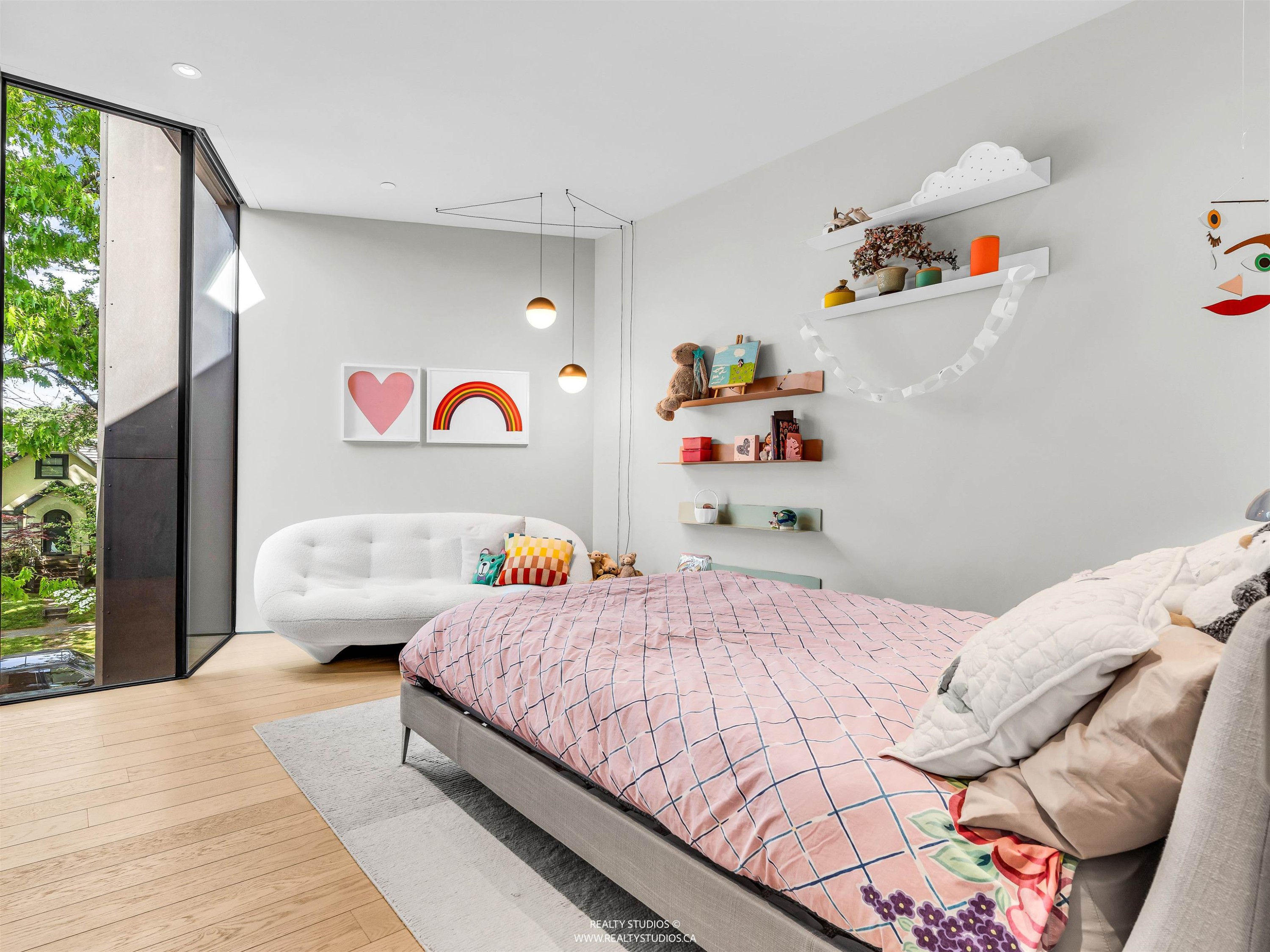 366 22Nd Avenue W, Vancouver, BC