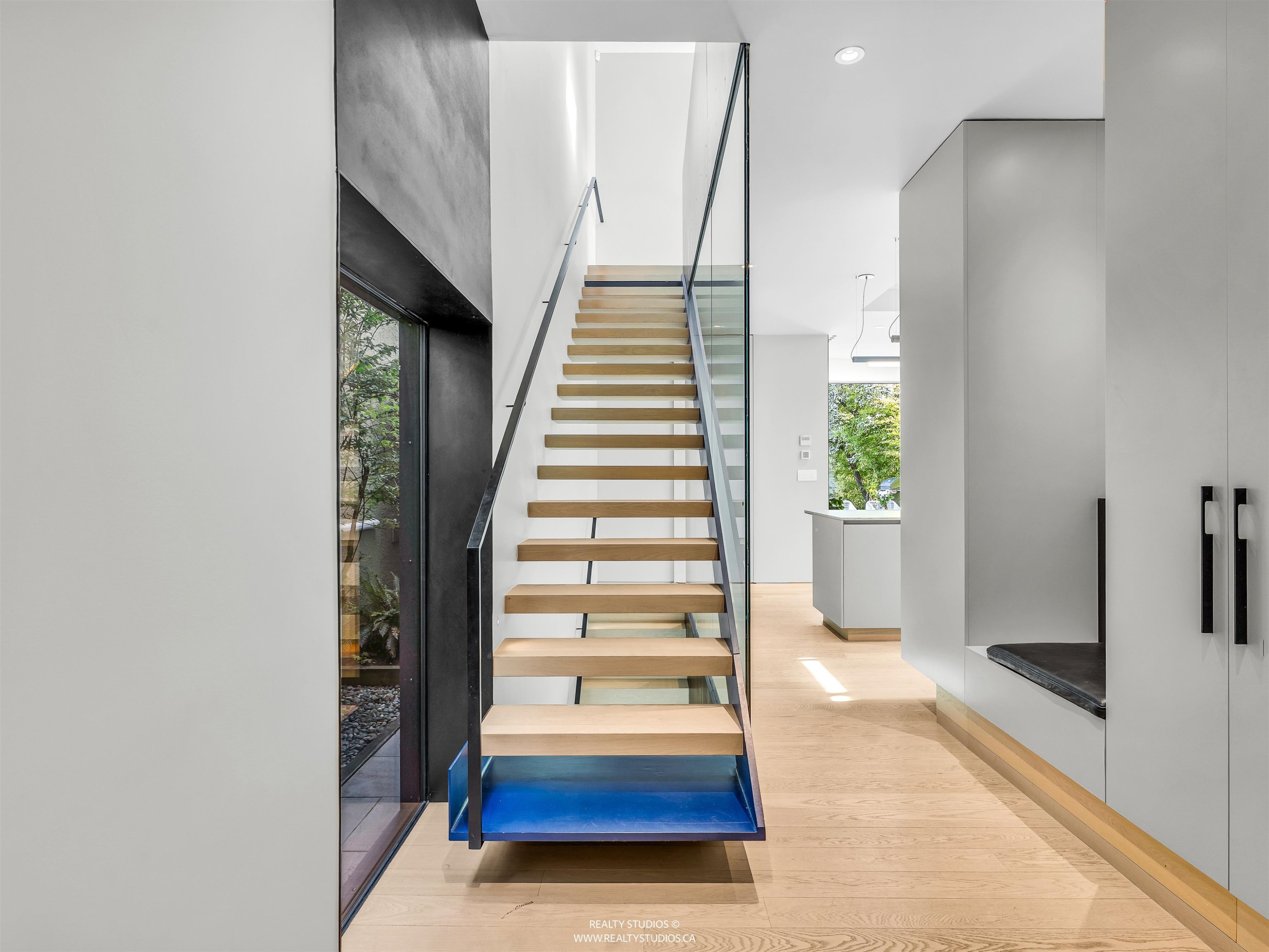 366 22Nd Avenue W, Vancouver, BC