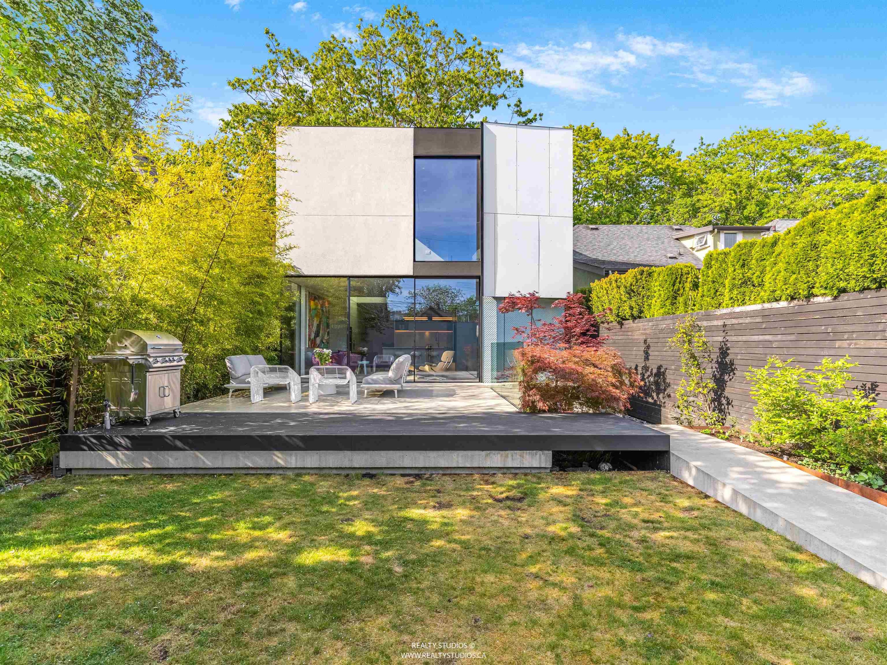 366 22Nd Avenue W, Vancouver, BC