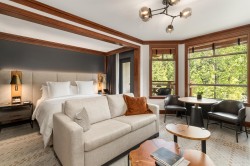728-4591 Blackcomb Way Whistler, BC V8E 0Y4