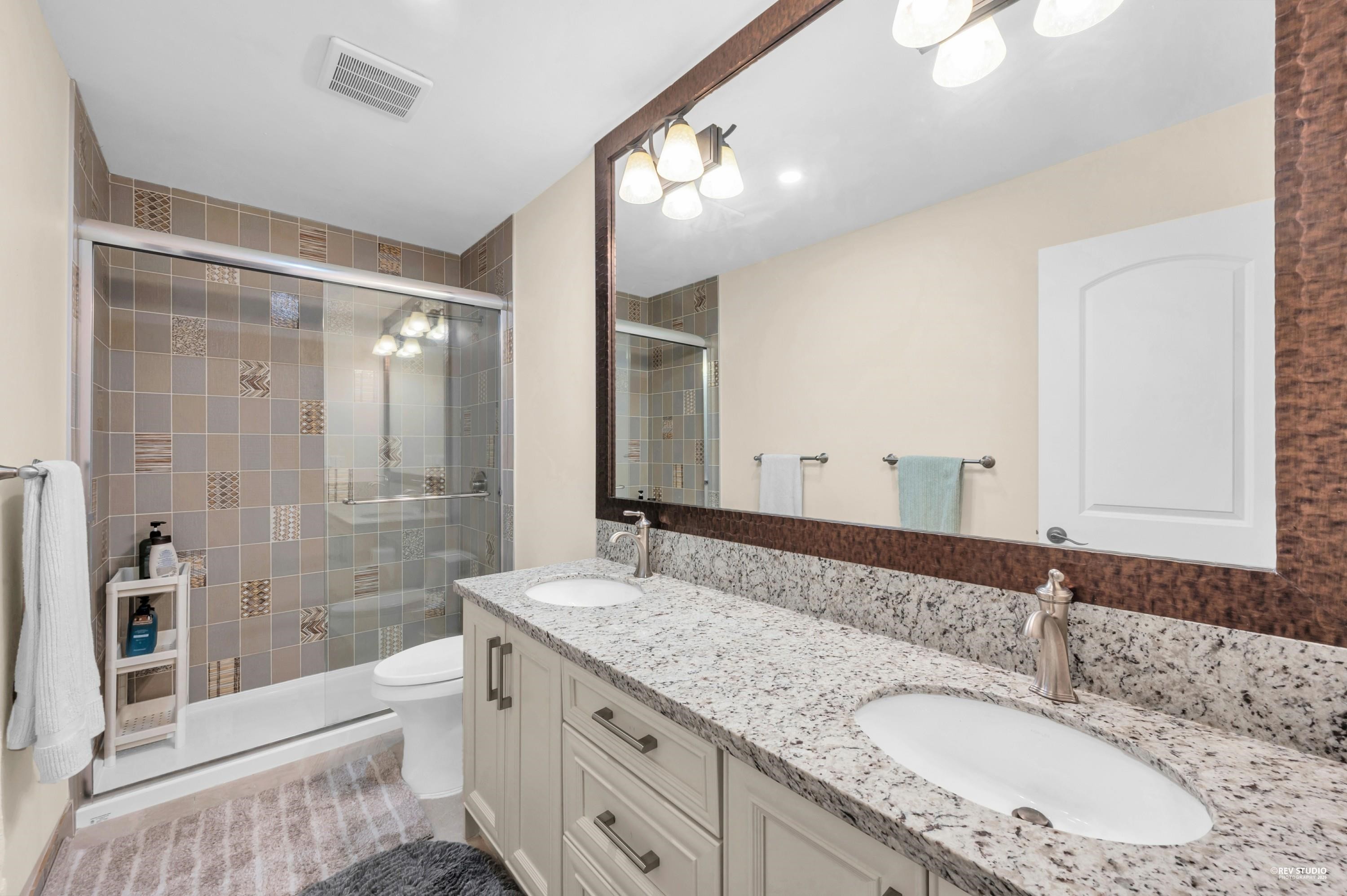 2143 Mcmullen Avenue, Vancouver, BC