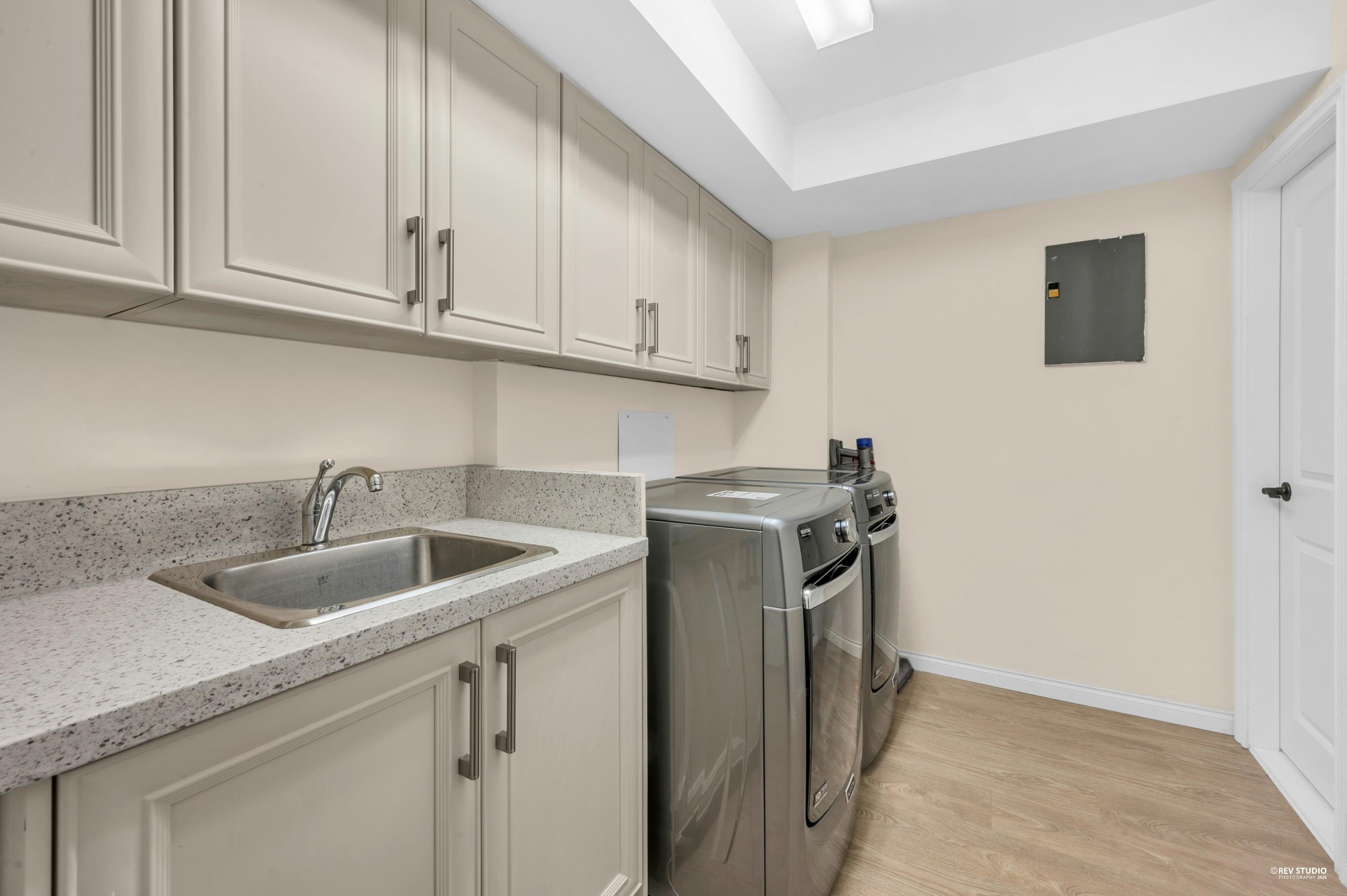 2143 Mcmullen Avenue, Vancouver, BC