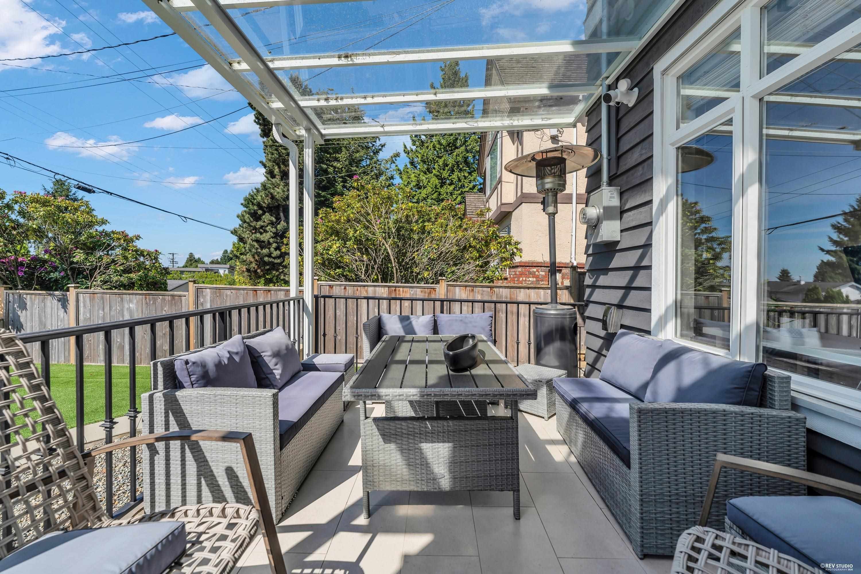 2459 Mathers Avenue, West Vancouver, BC