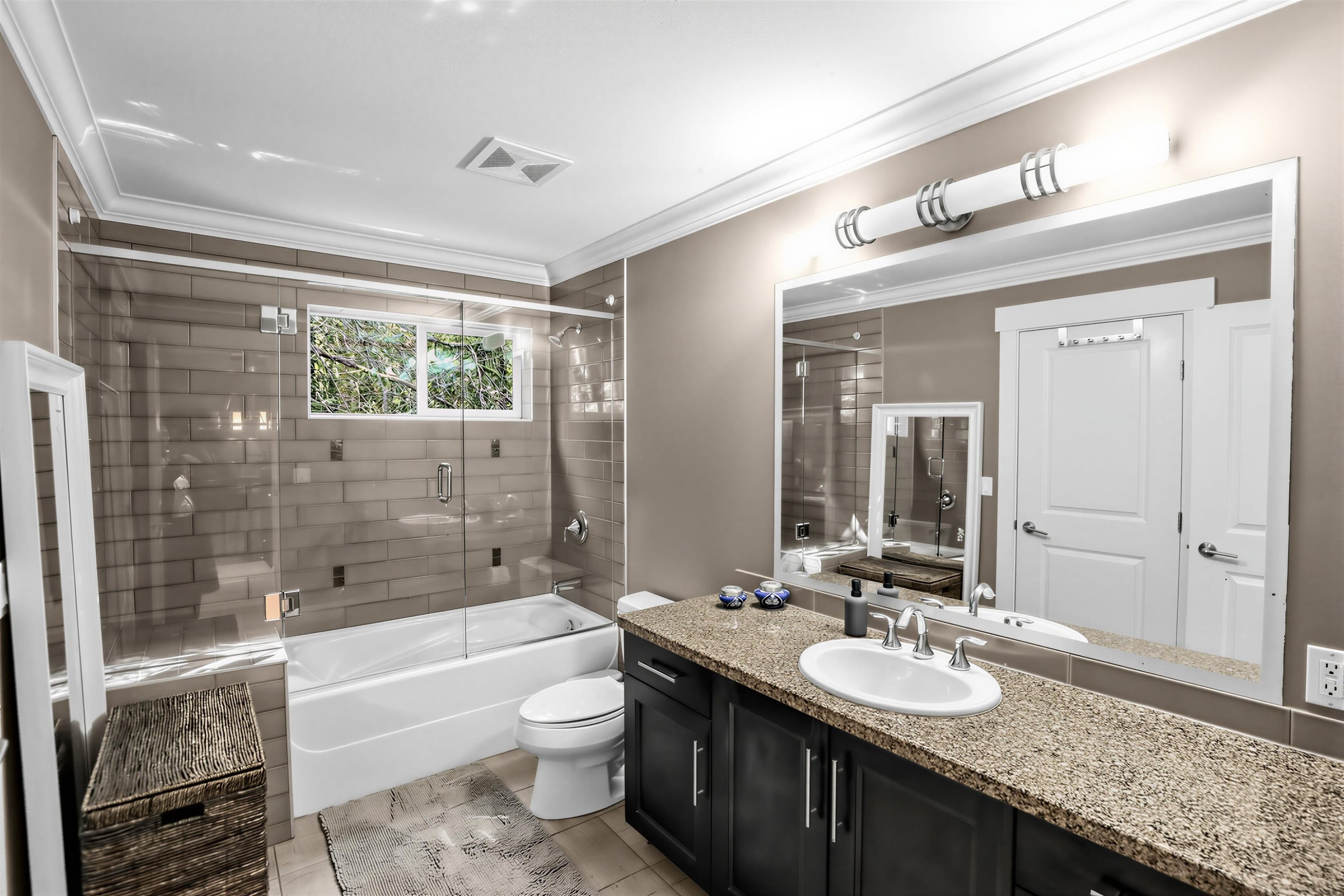 1376 Dyck Road, North Vancouver, BC