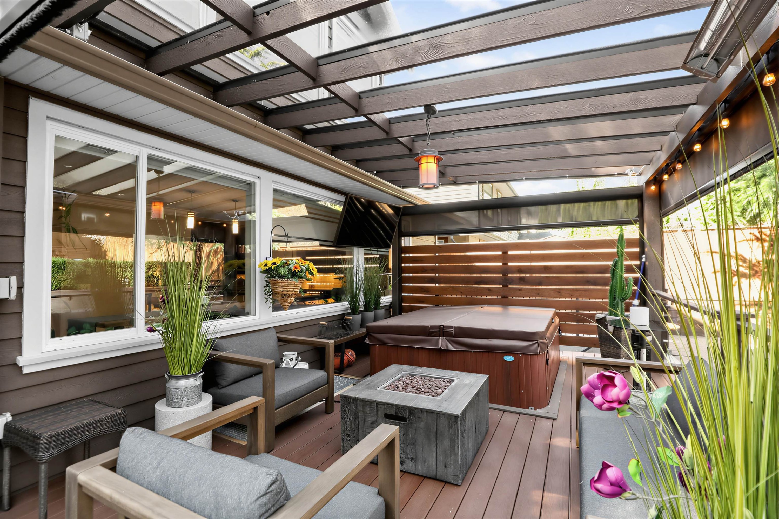 1376 Dyck Road, North Vancouver, BC