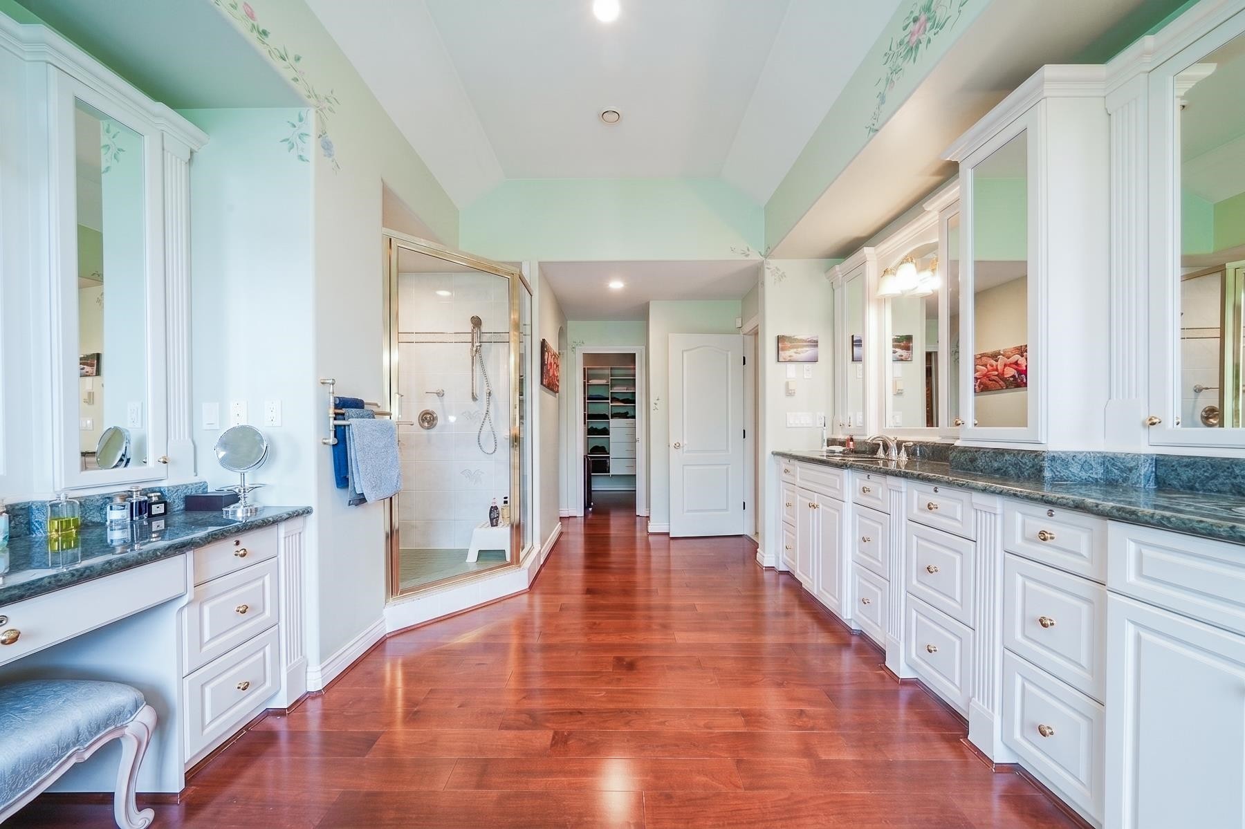 6680 Gibbons Drive, Richmond, BC