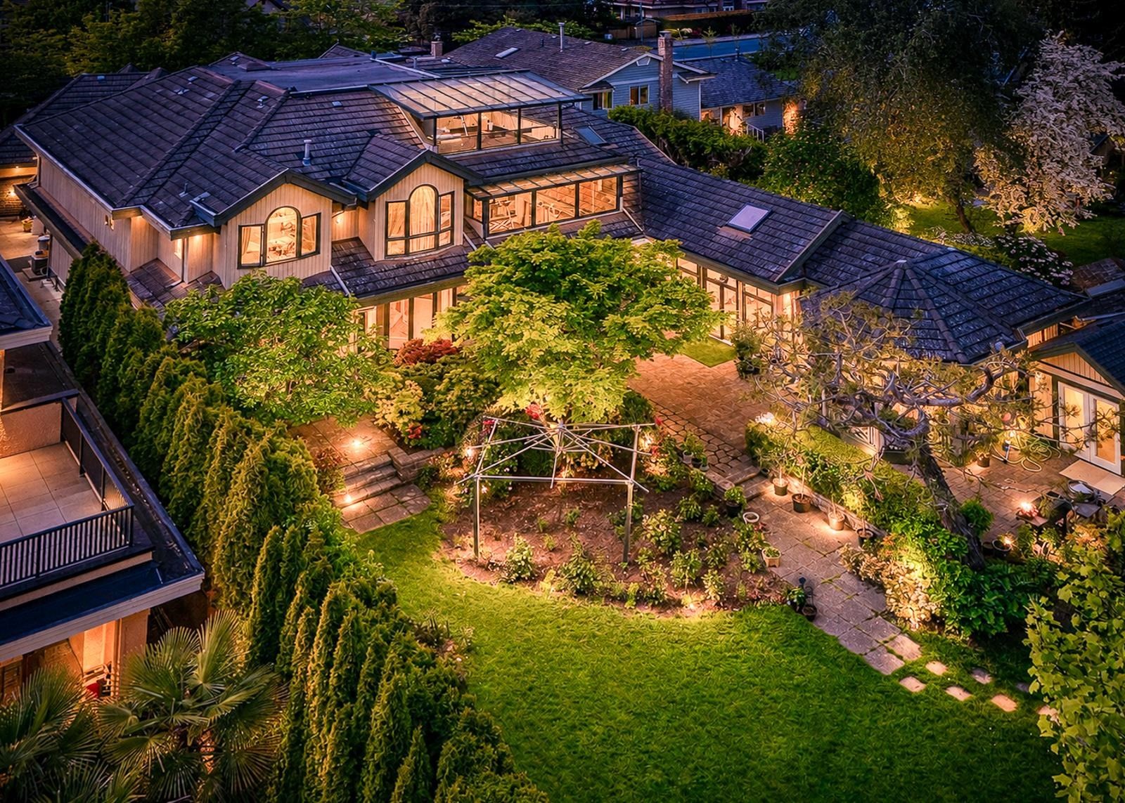 6680 Gibbons Drive, Richmond, BC
