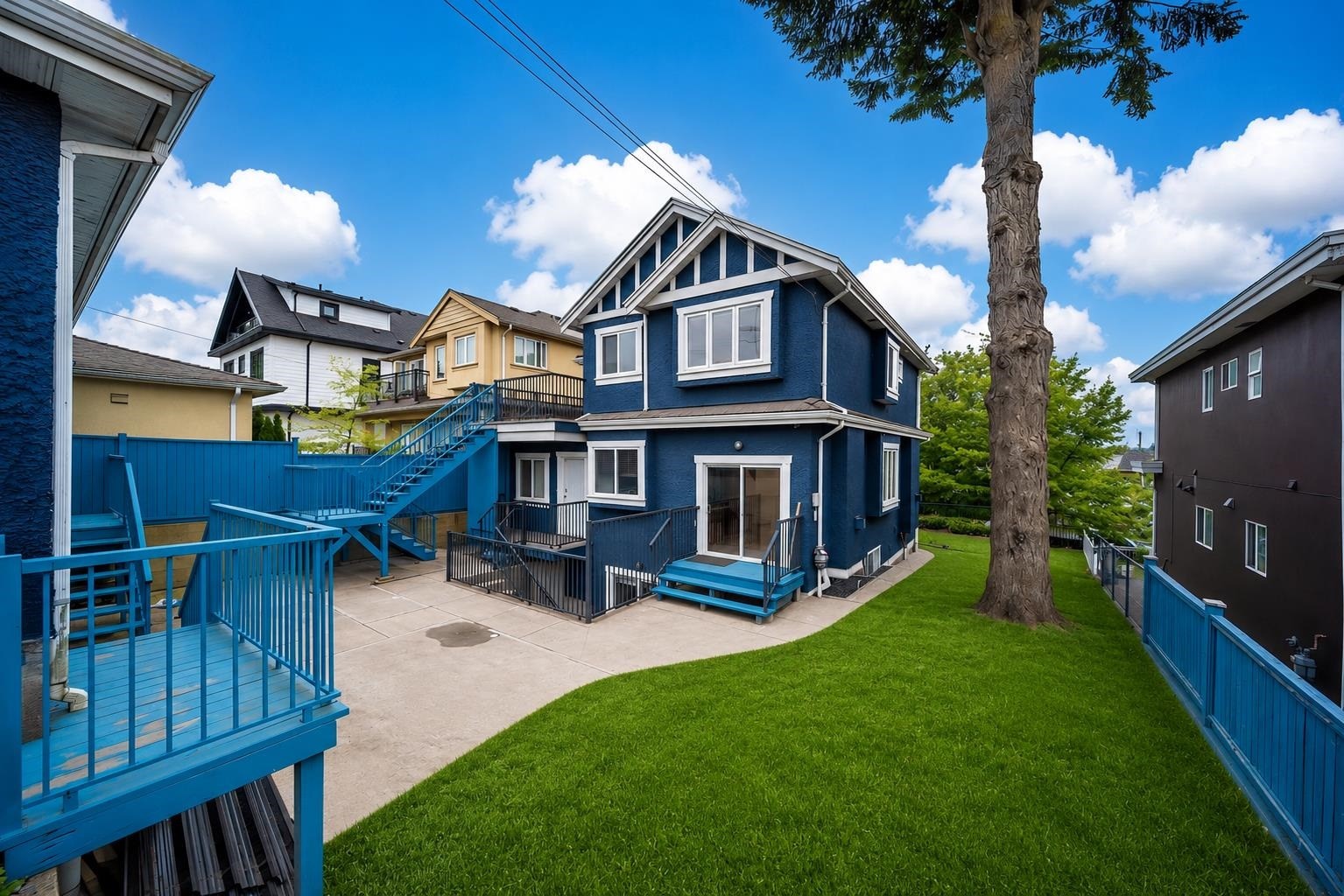 3394 Seaforth Drive, Vancouver, BC