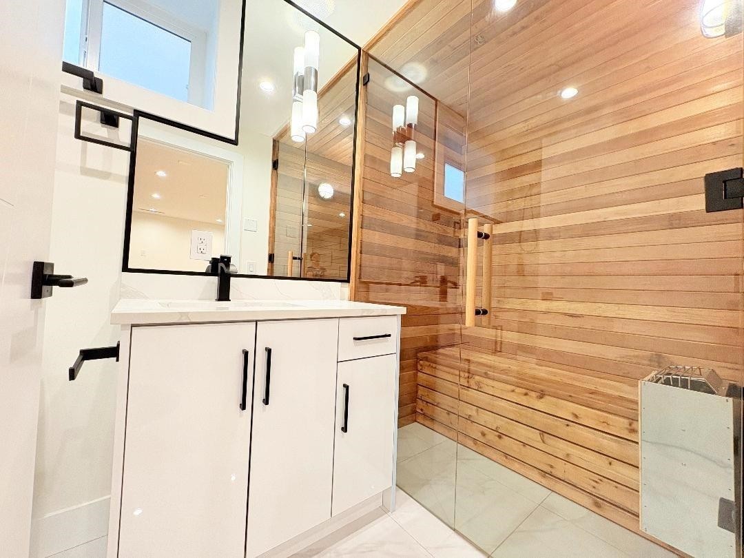 2026 32Nd Avenue E, Vancouver, BC