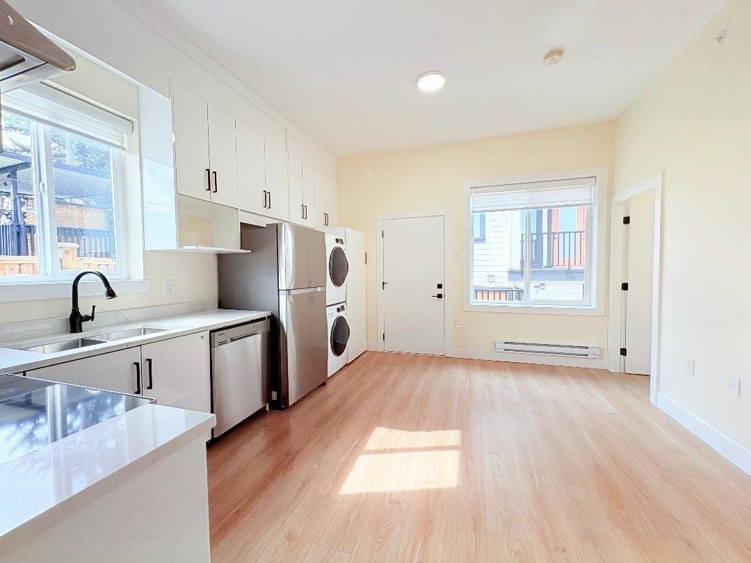 2026 32Nd Avenue E, Vancouver, BC
