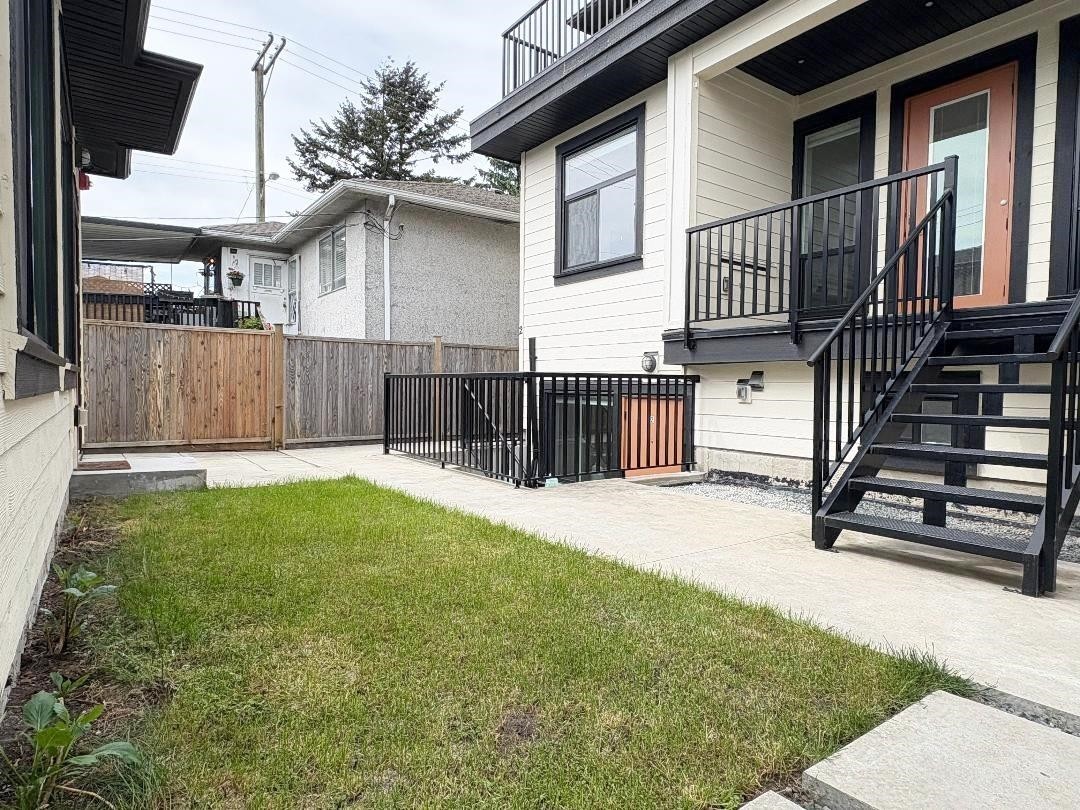 2026 32Nd Avenue E, Vancouver, BC