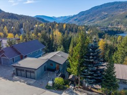 2318 Cayley Close Whistler, BC V0N 1B2