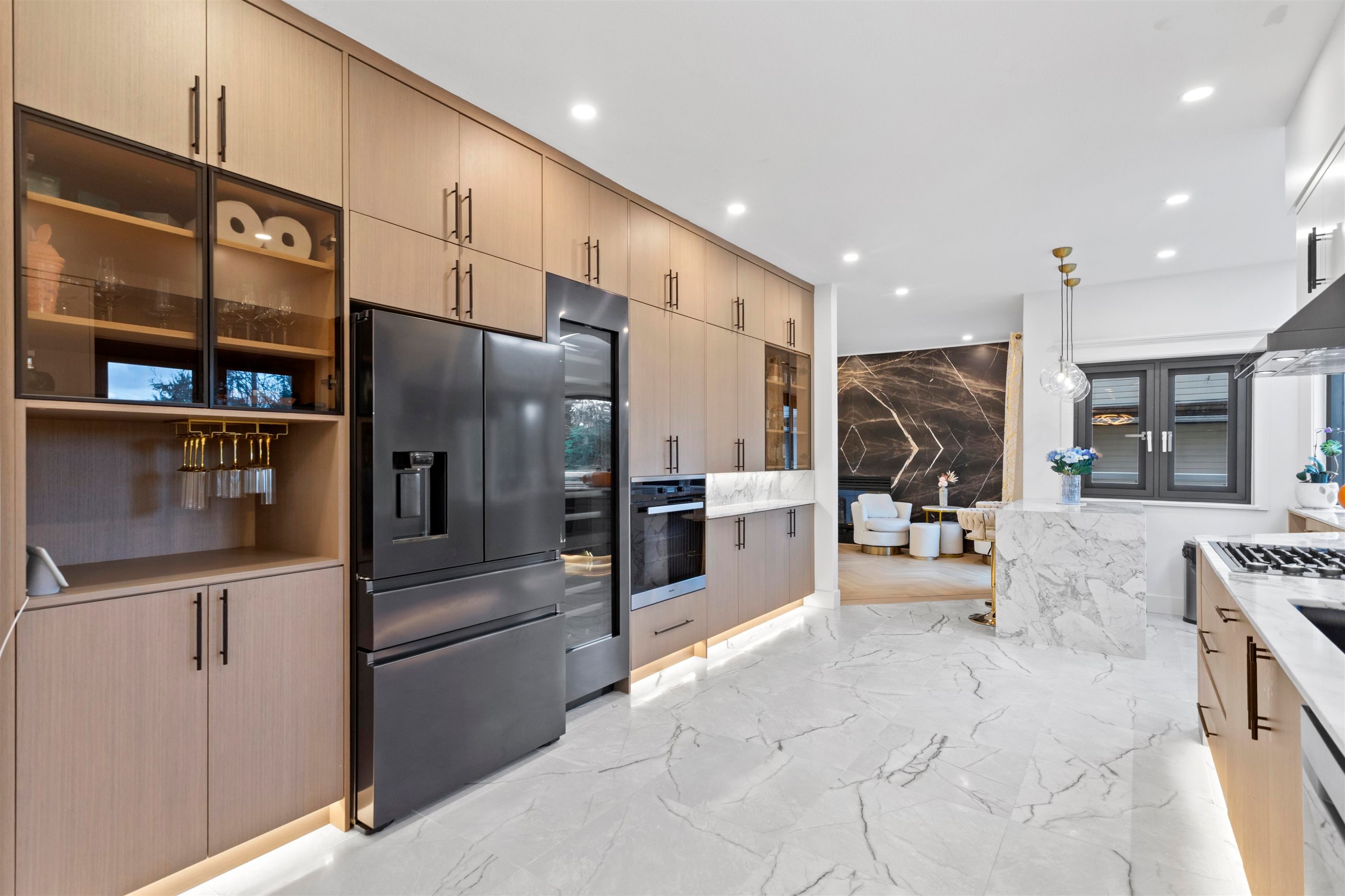5485 Keith Road, West Vancouver, BC