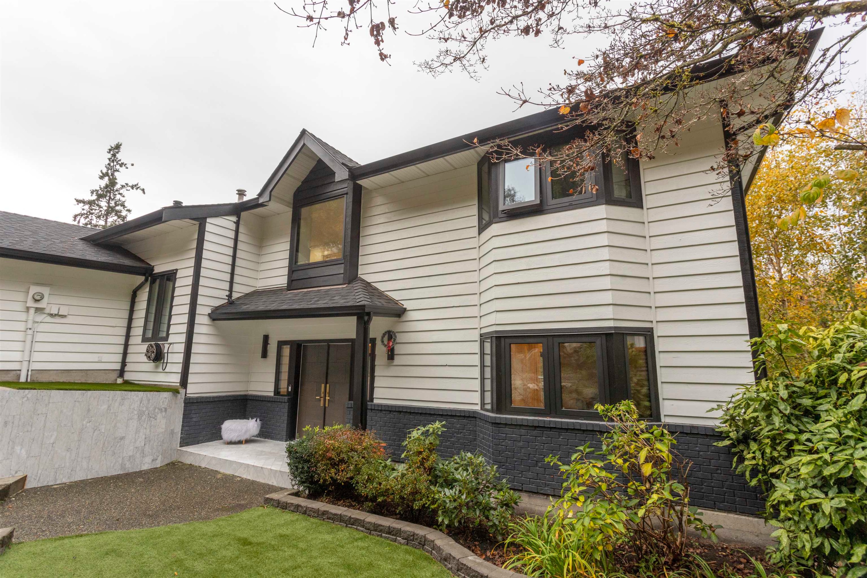 5485 Keith Road, West Vancouver, BC