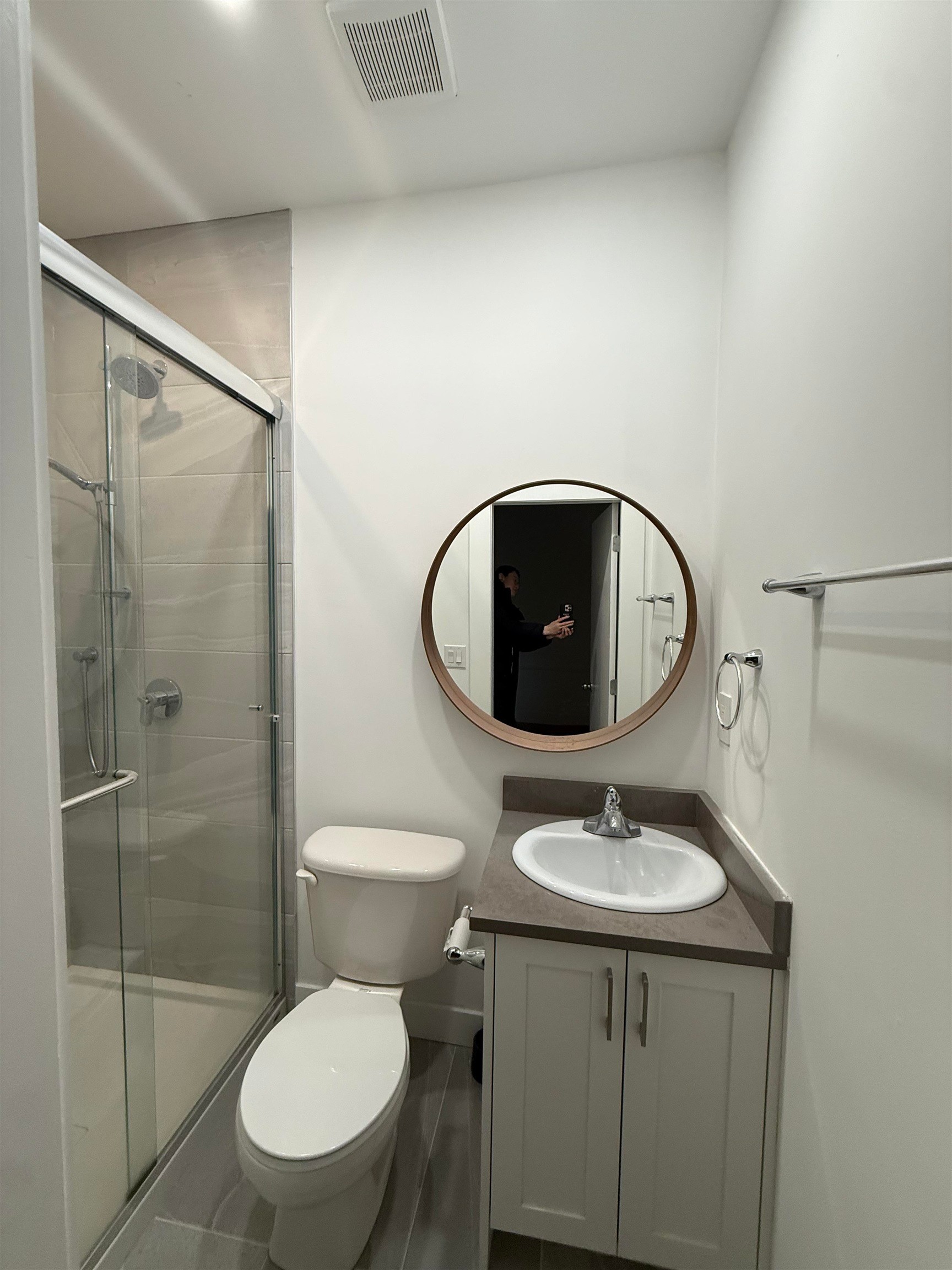 5485 Keith Road, West Vancouver, BC