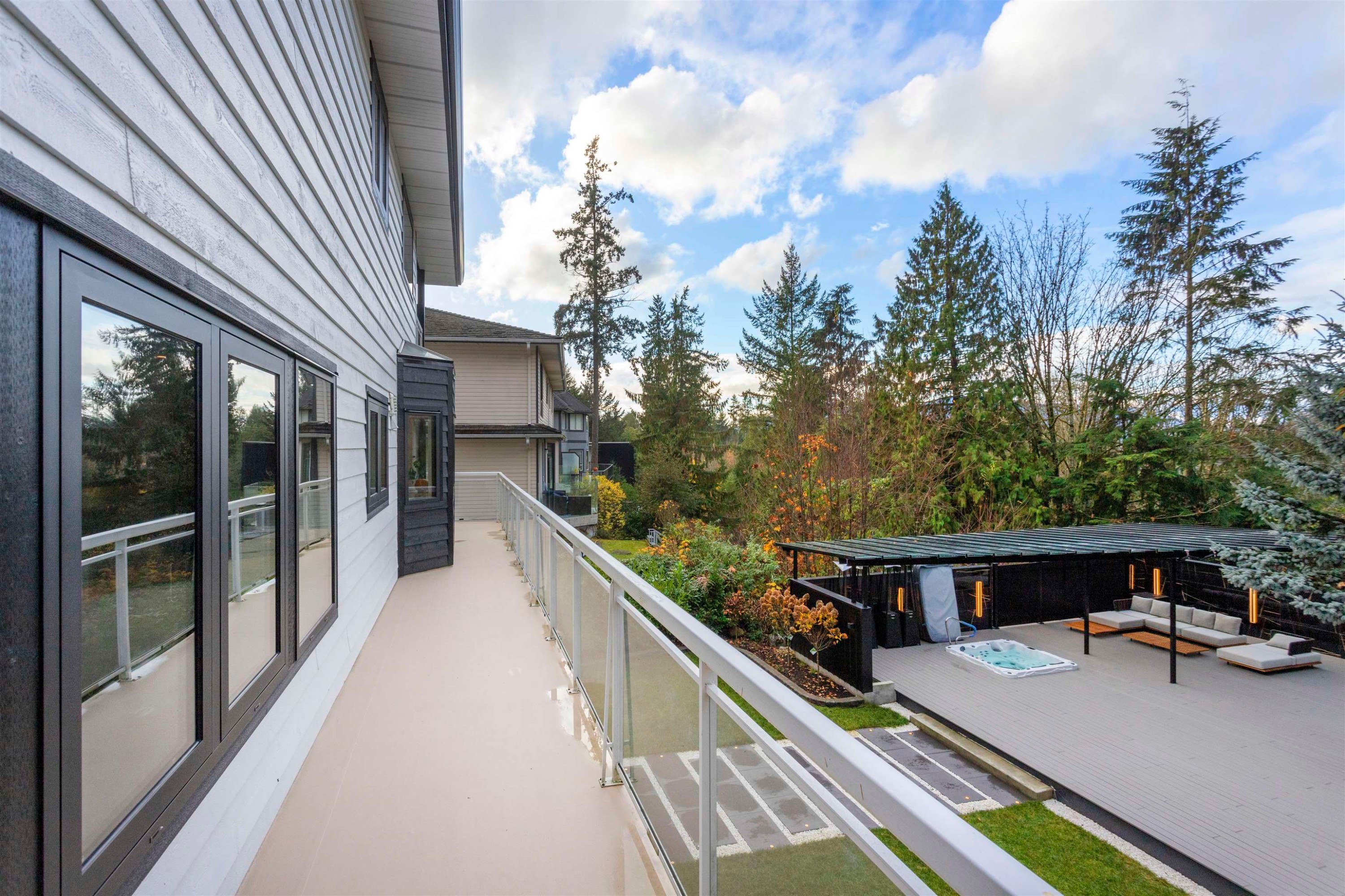 5485 Keith Road, West Vancouver, BC