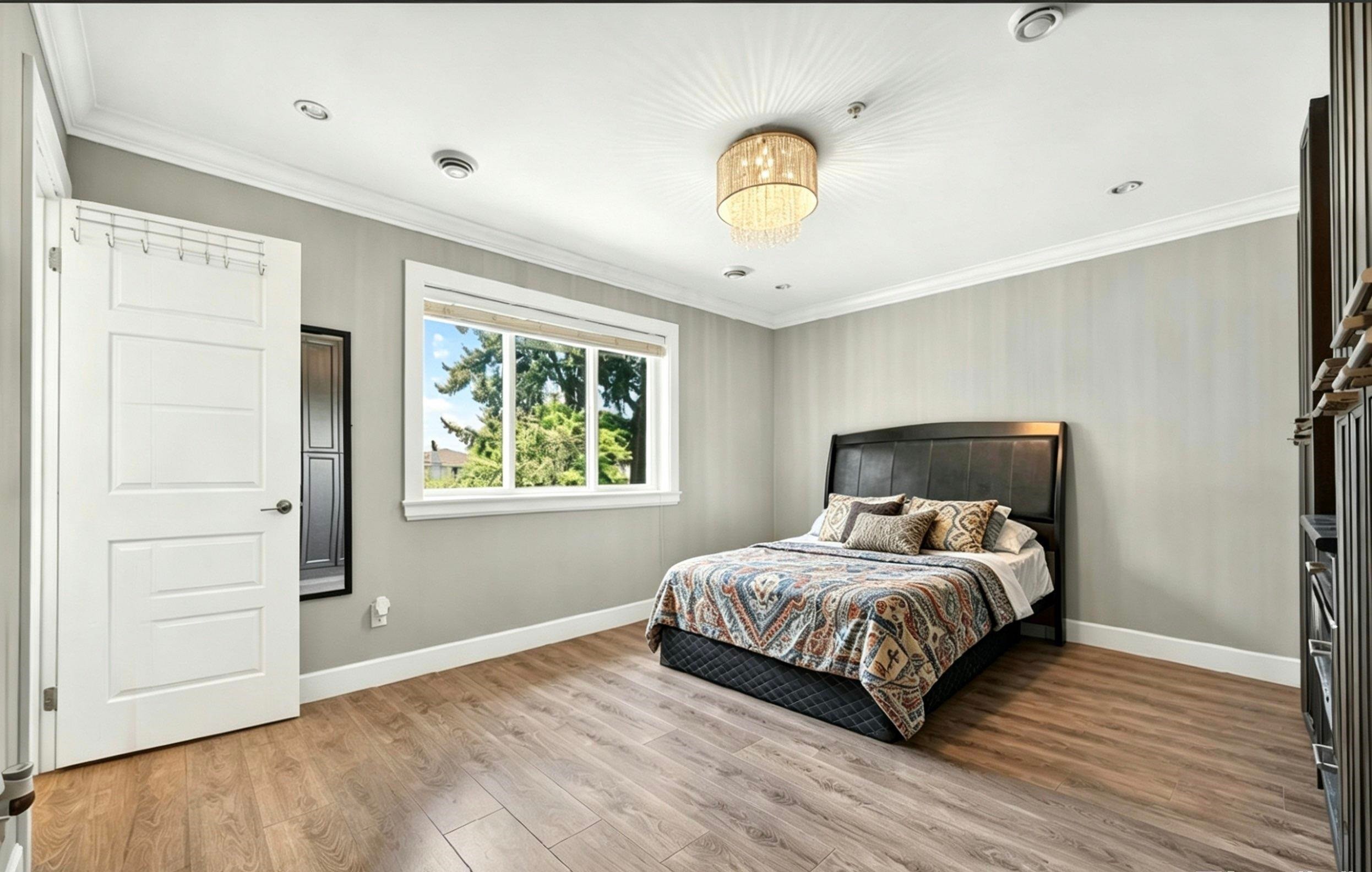 3034 Kings Avenue, Vancouver, BC