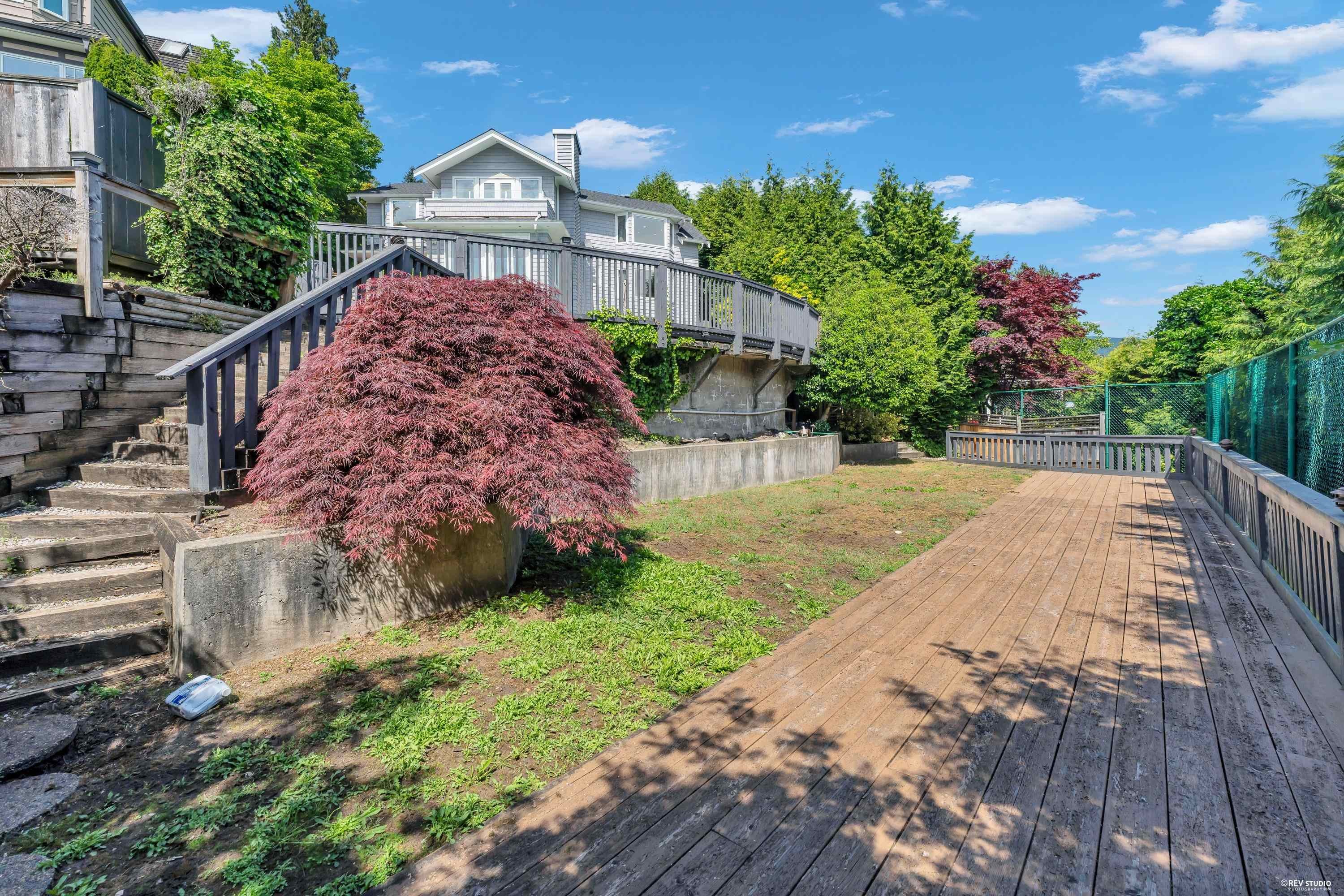 880 Younette Drive, West Vancouver, BC