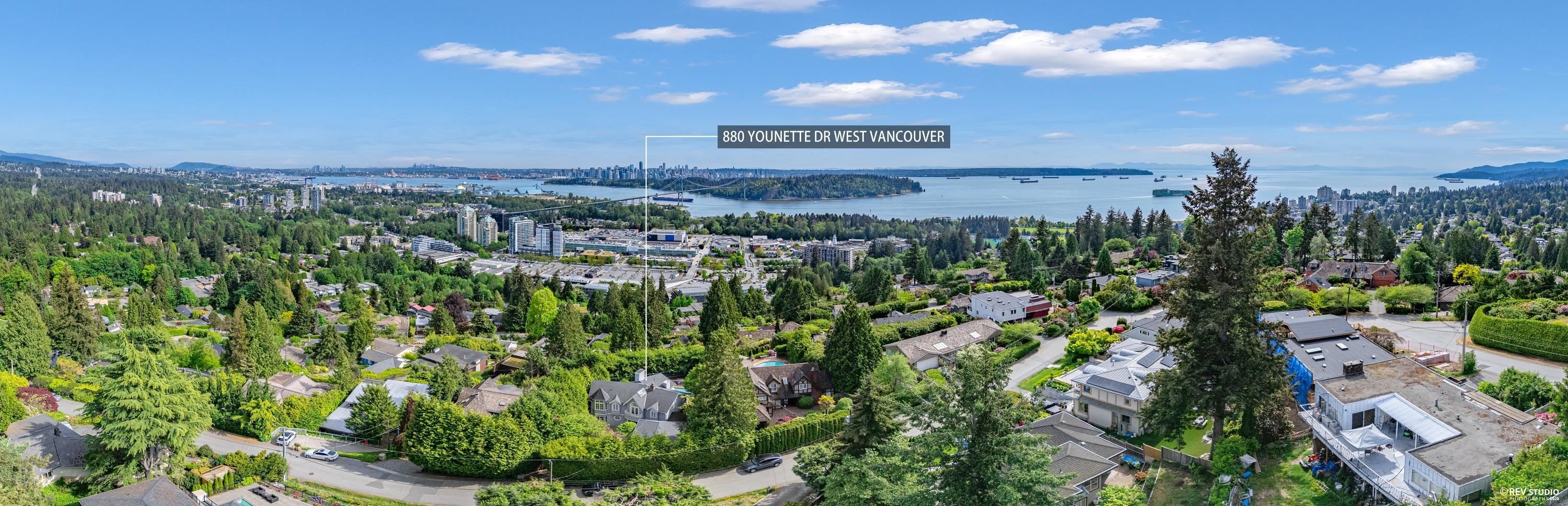 880 Younette Drive, West Vancouver, BC