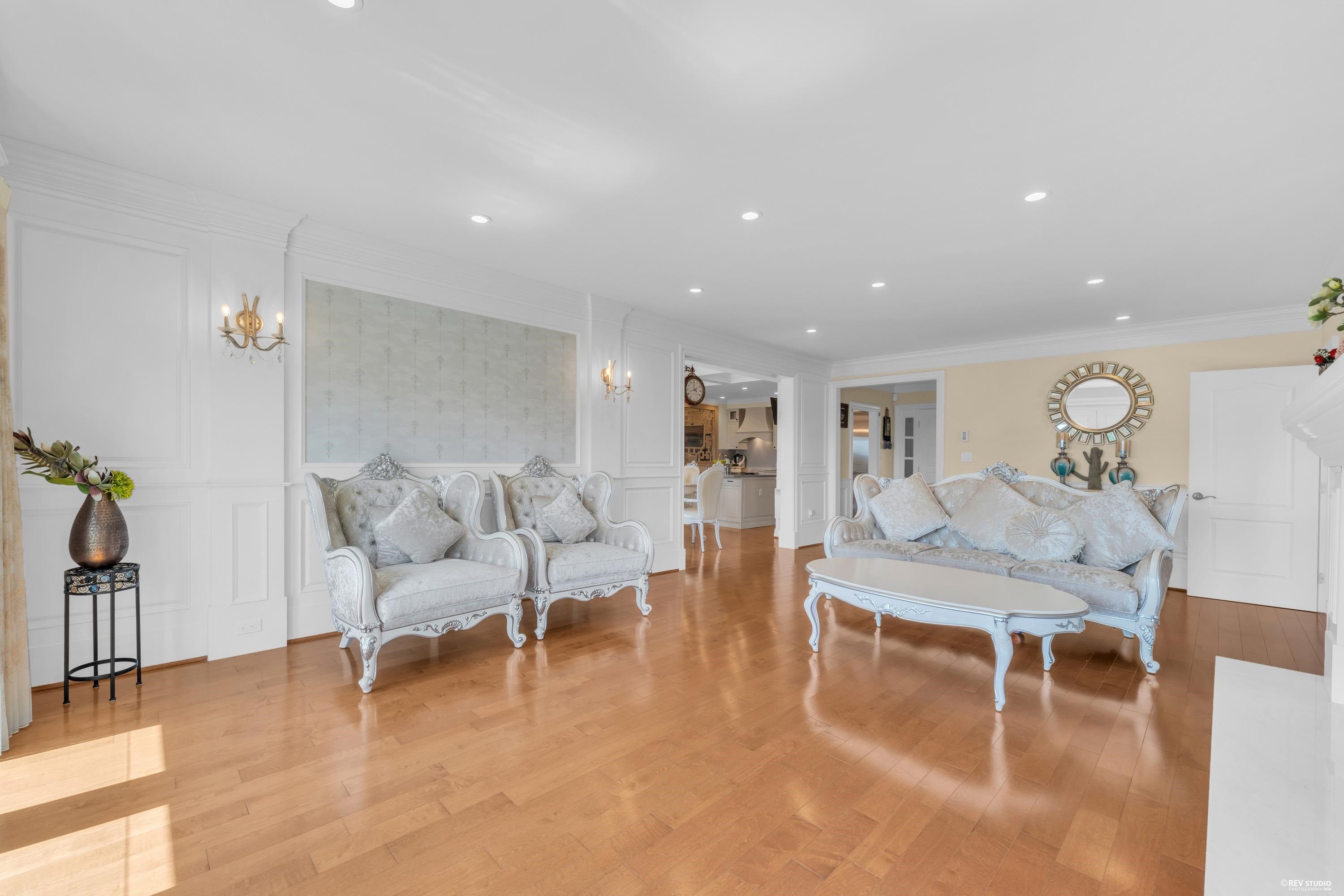 880 Younette Drive, West Vancouver, BC