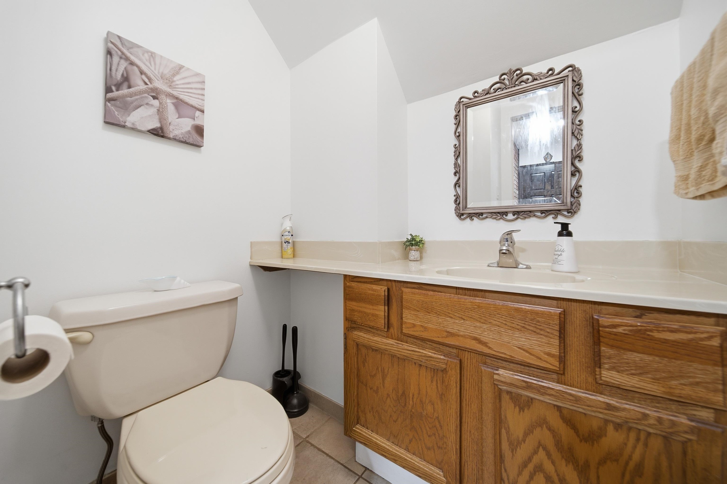 5416 Yew Street, Vancouver, BC
